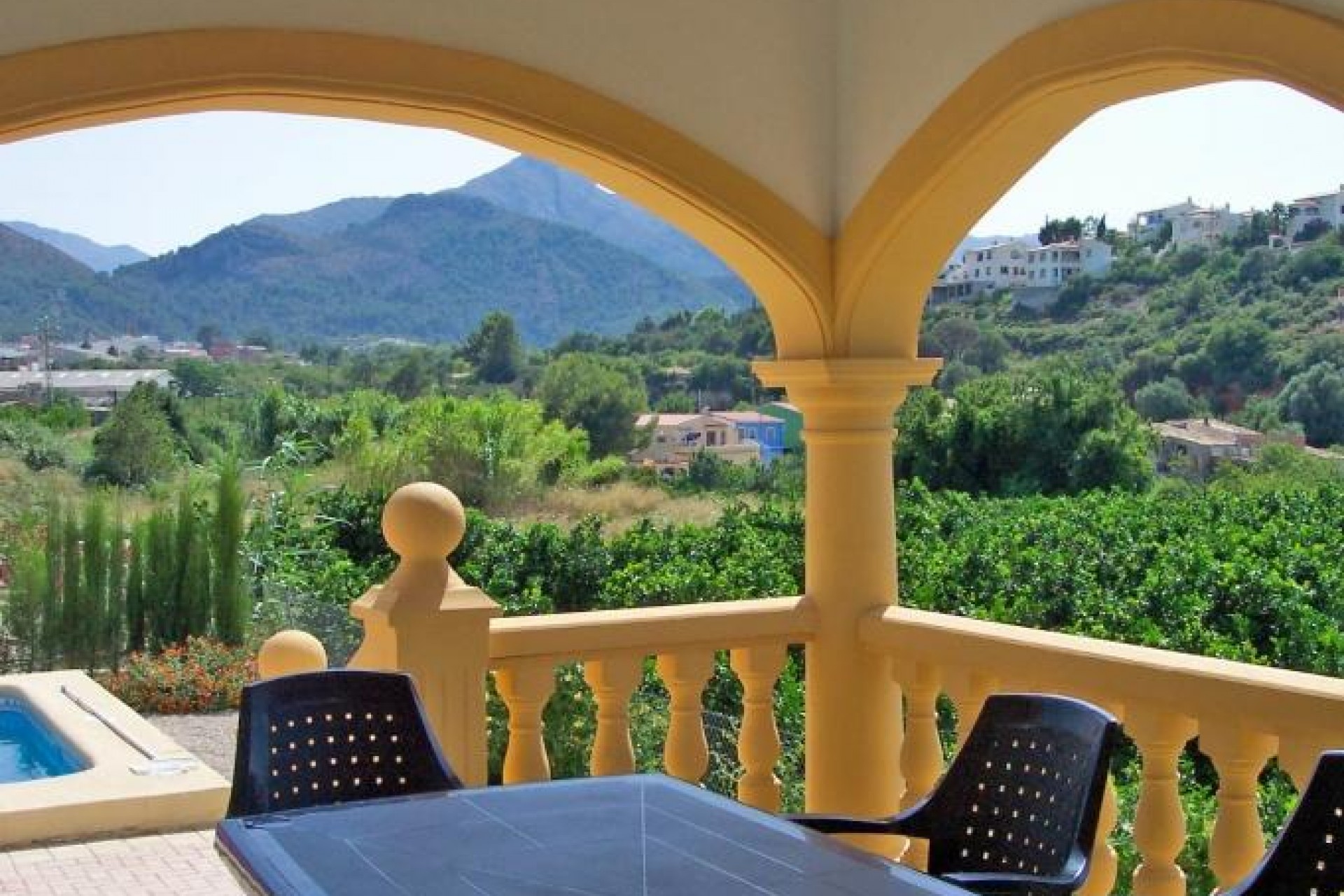 Sale - Villa -
Orba