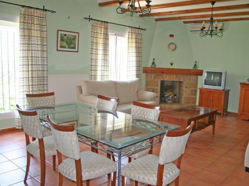 Sale - Villa -
Orba