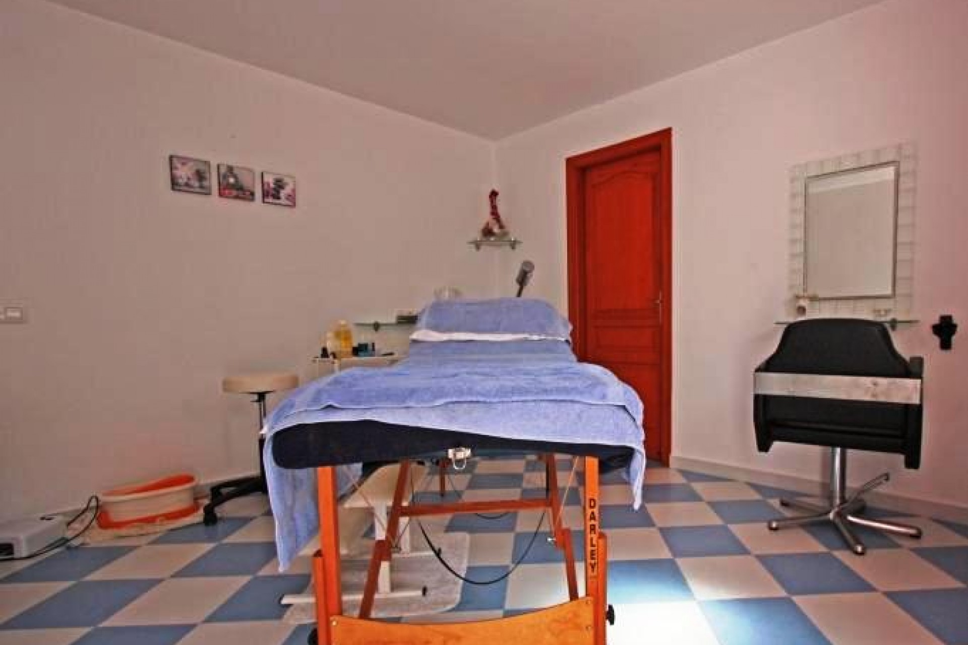 Sale - Villa -
Orba