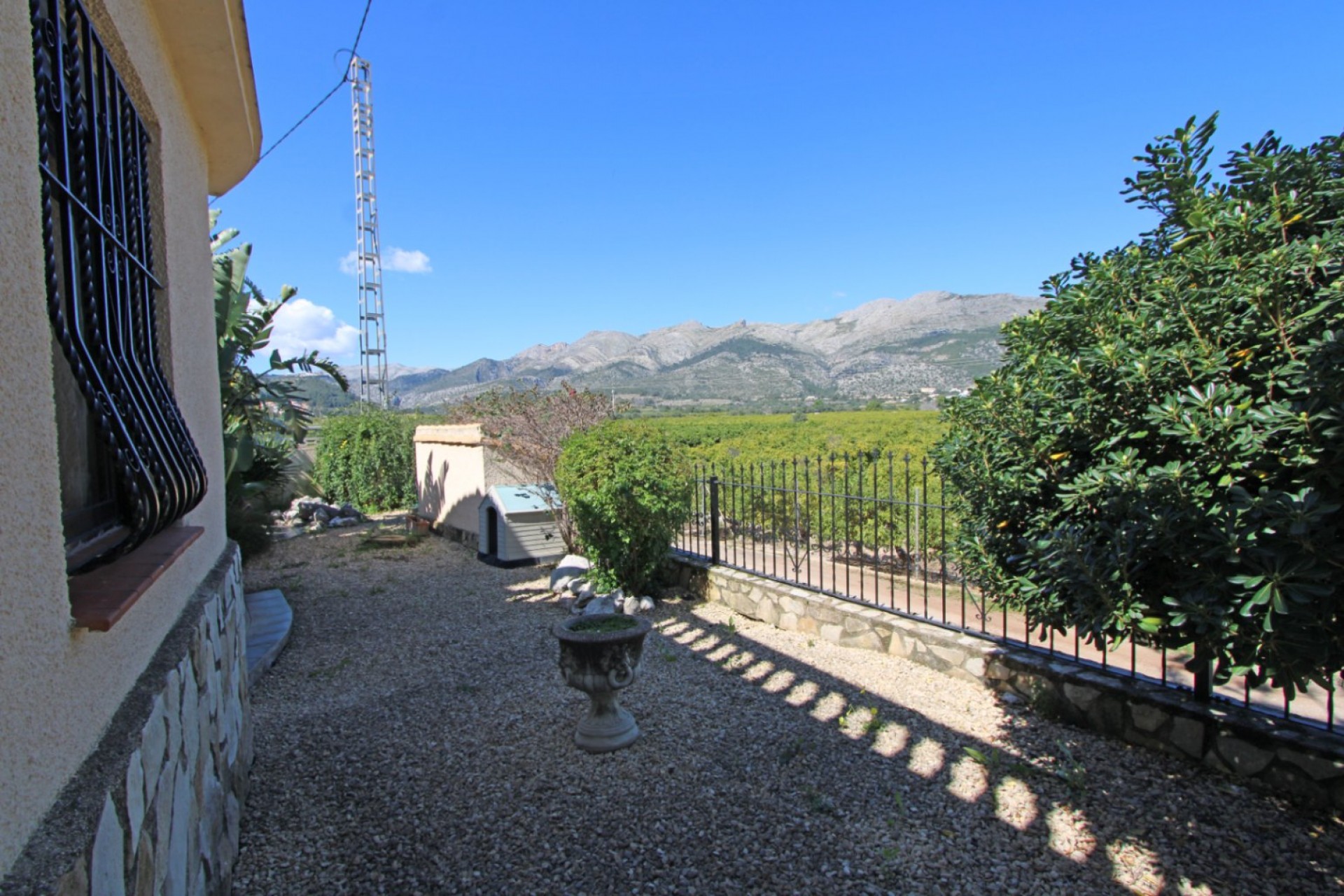 Sale - Villa -
Orba