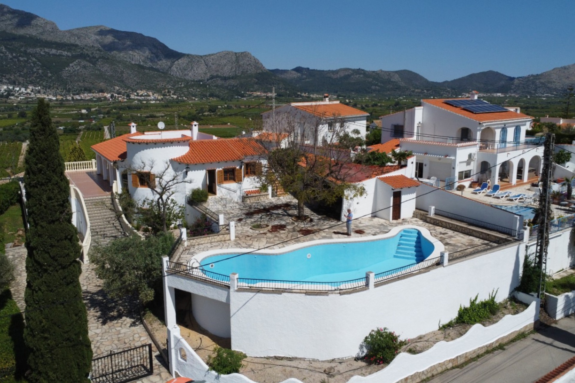 Sale - Villa -
Orba