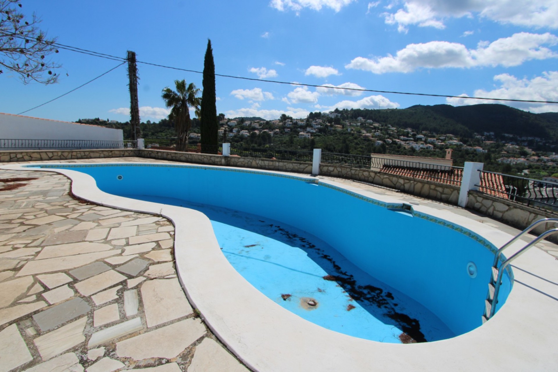 Sale - Villa -
Orba