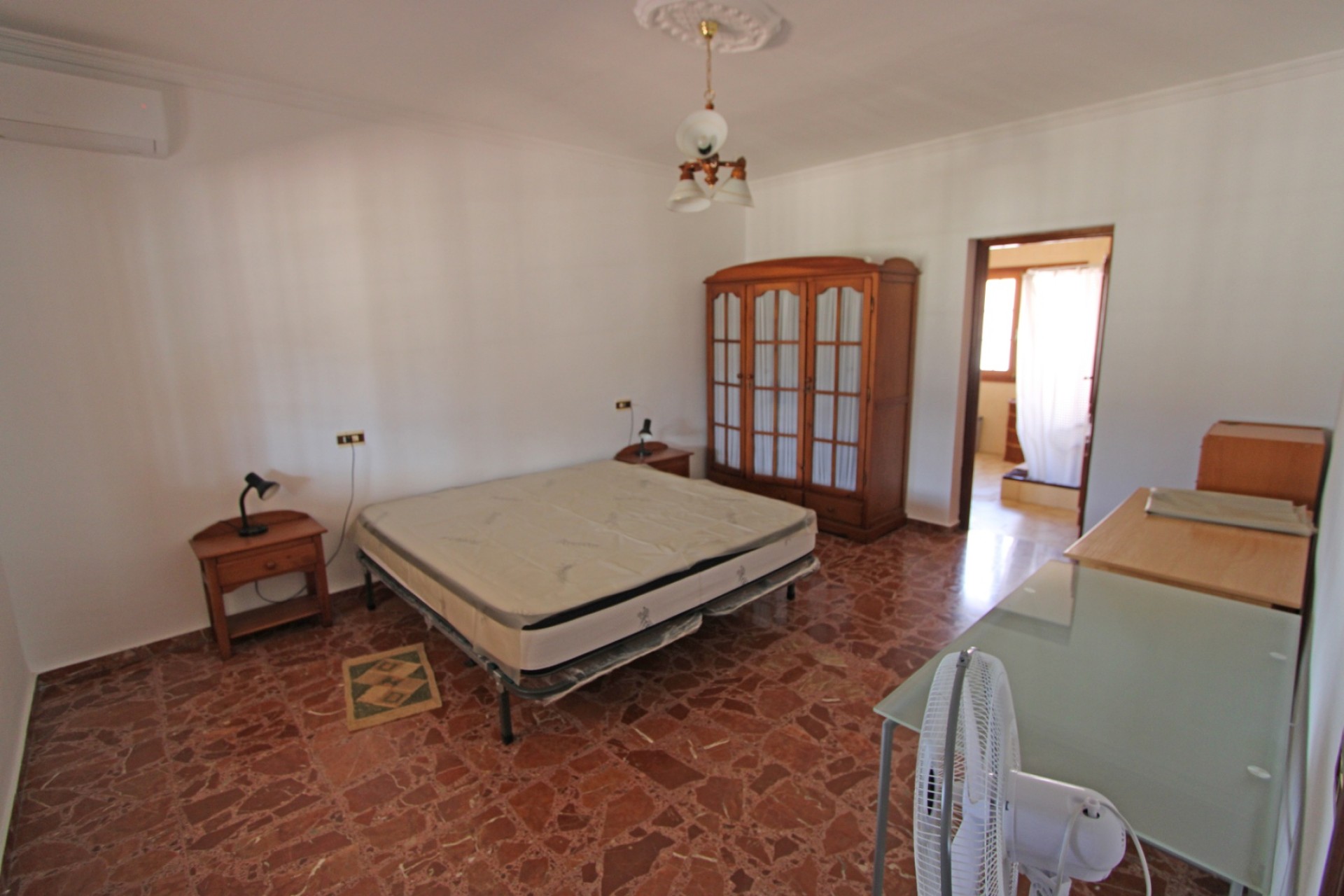 Sale - Villa -
Orba