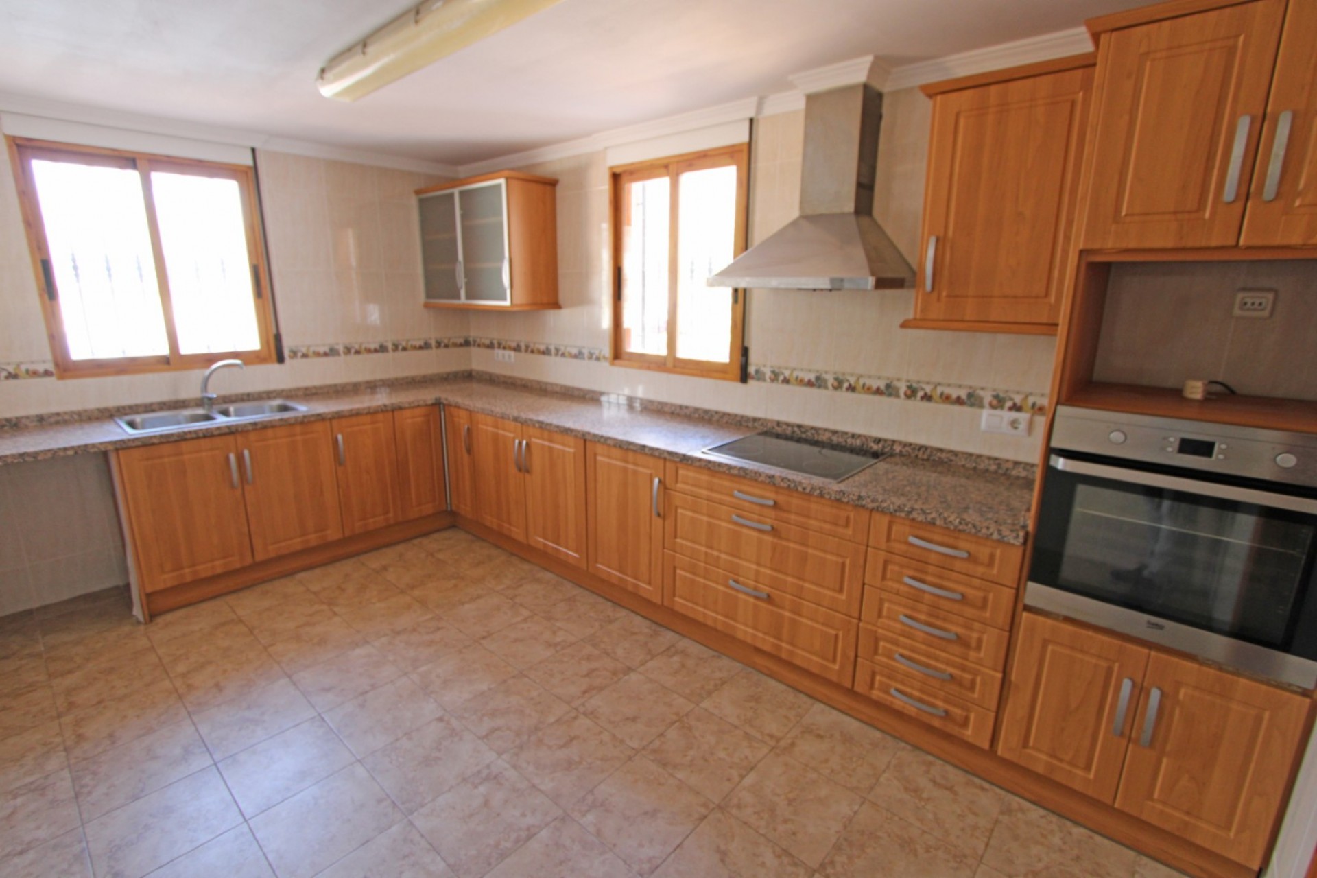 Sale - Villa -
Orba