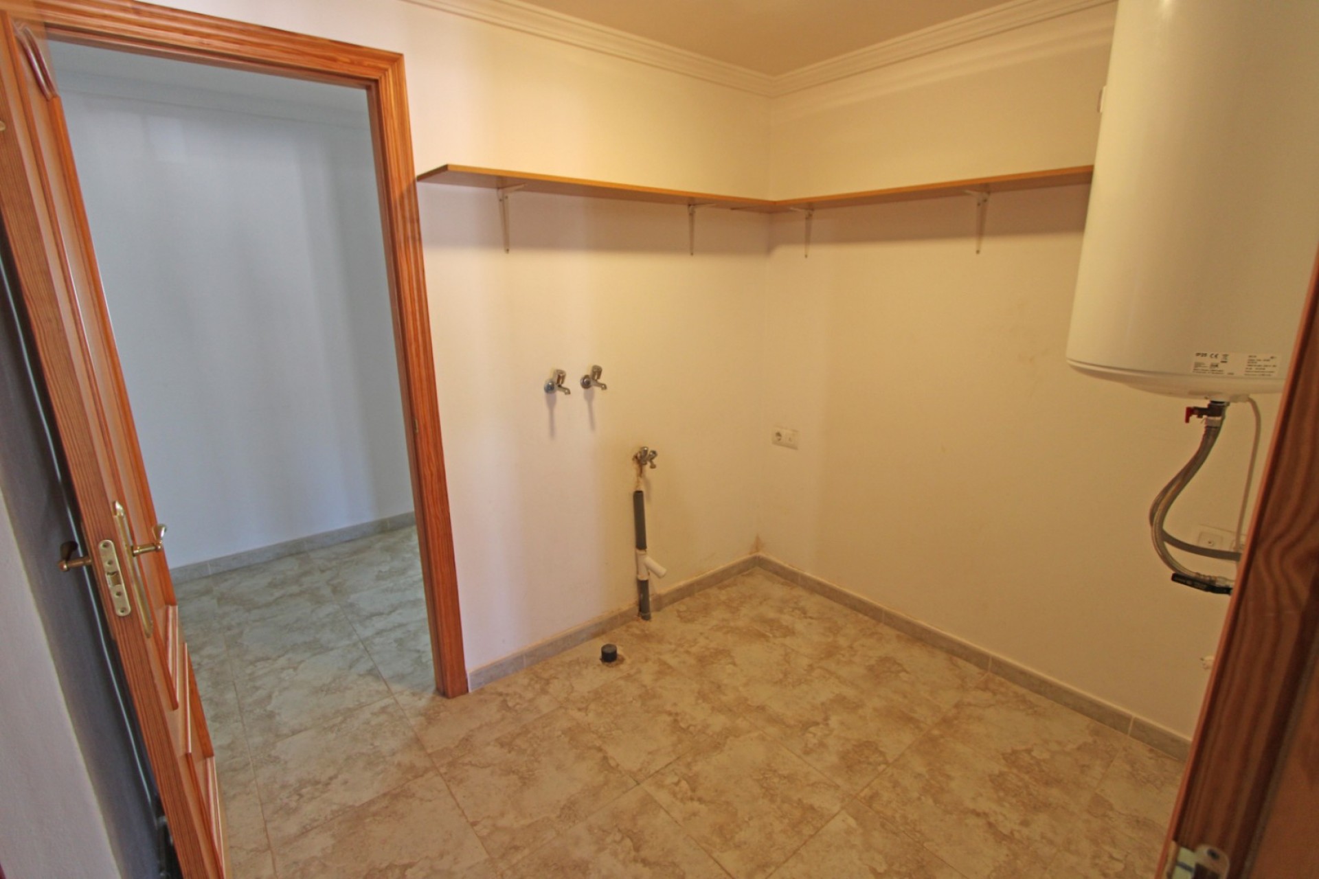 Sale - Villa -
Orba