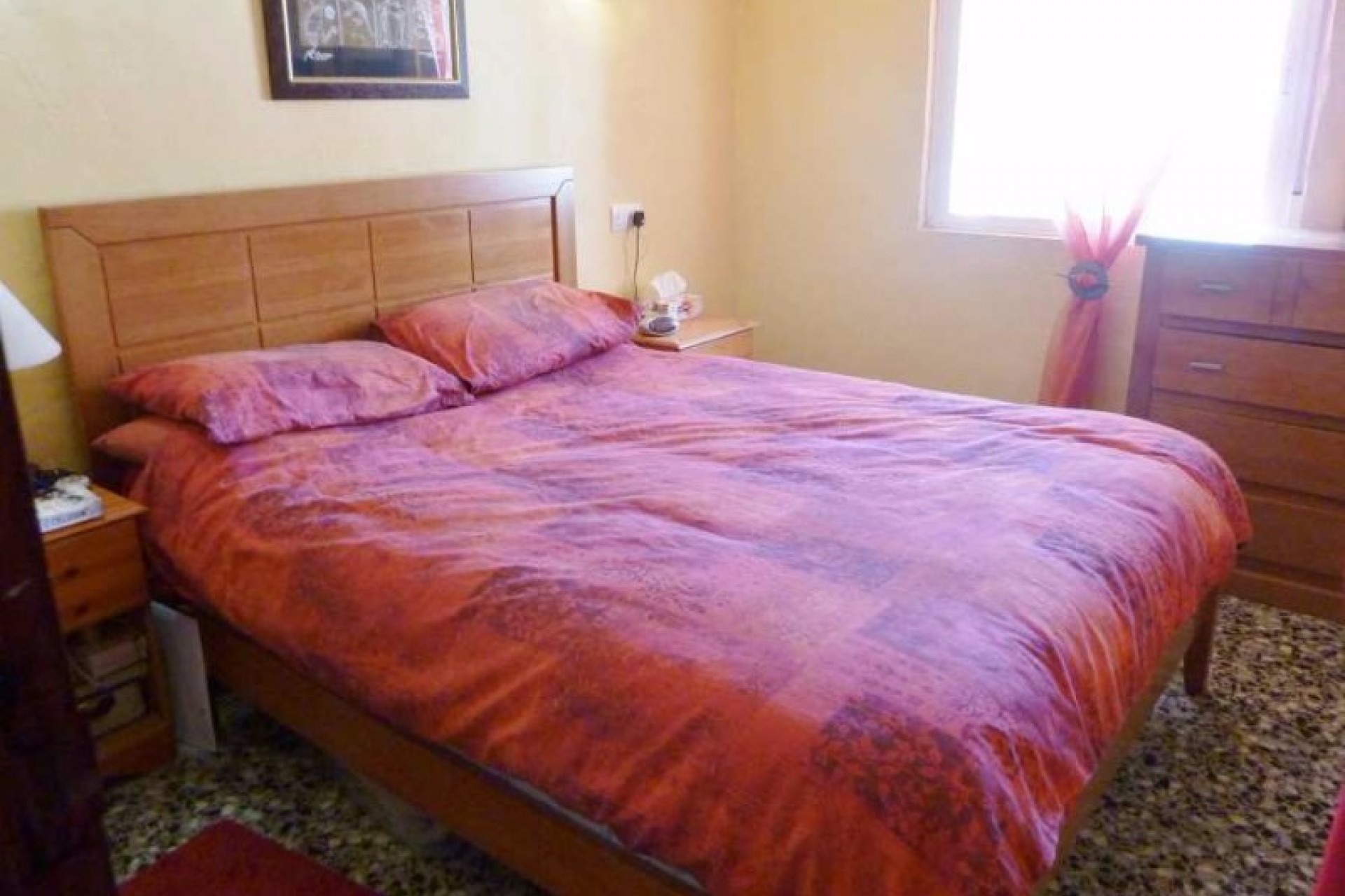 Sale - Villa -
Orba