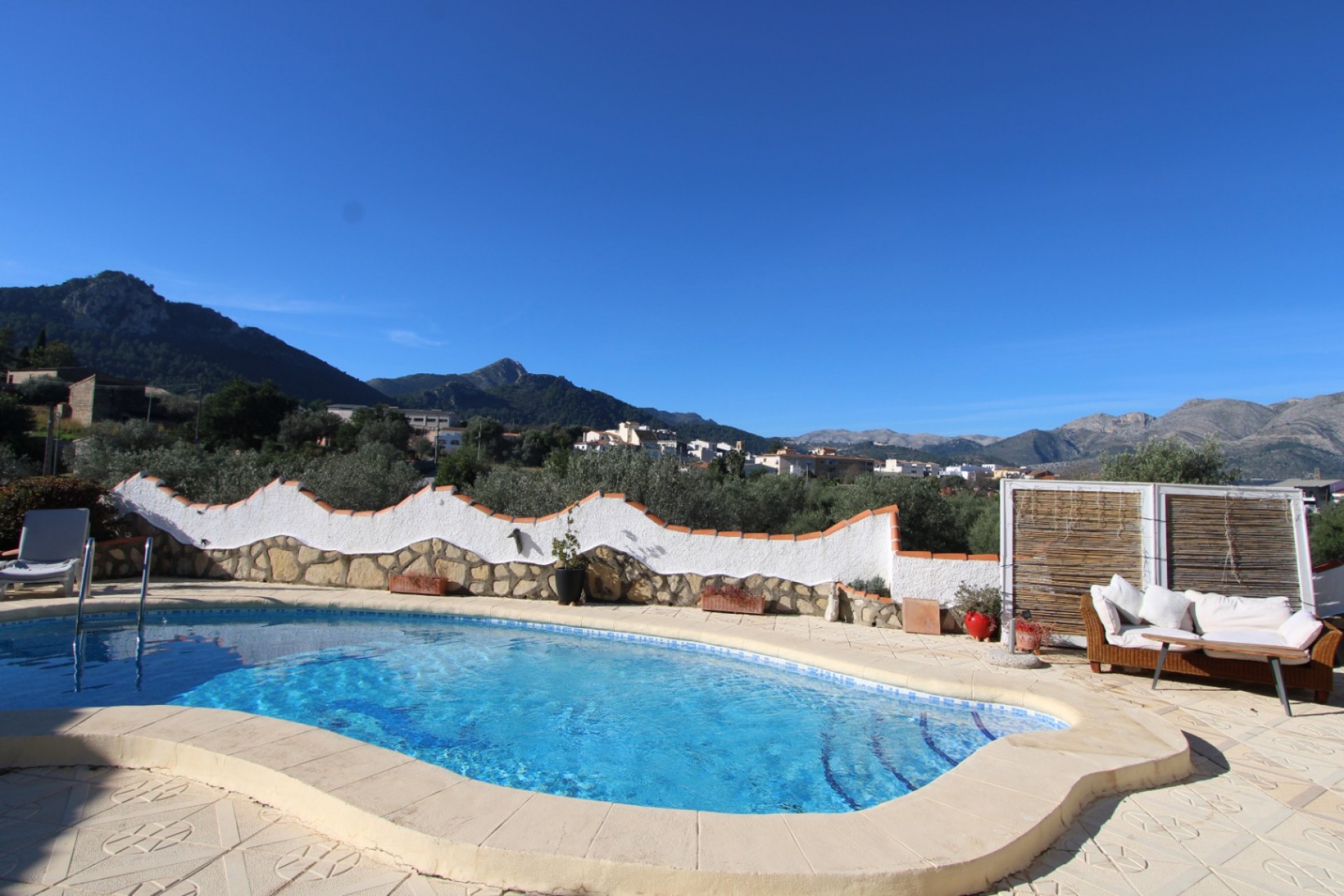 Sale - Villa -
Orba