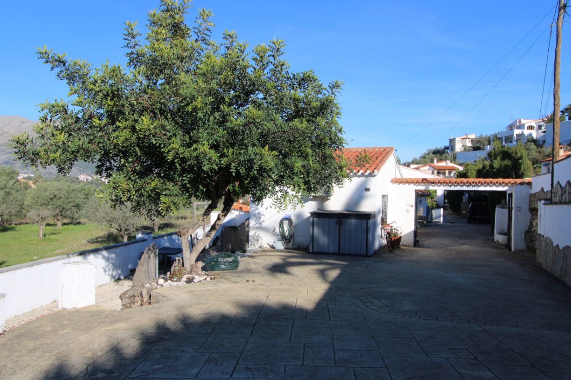 Sale - Villa -
Orba
