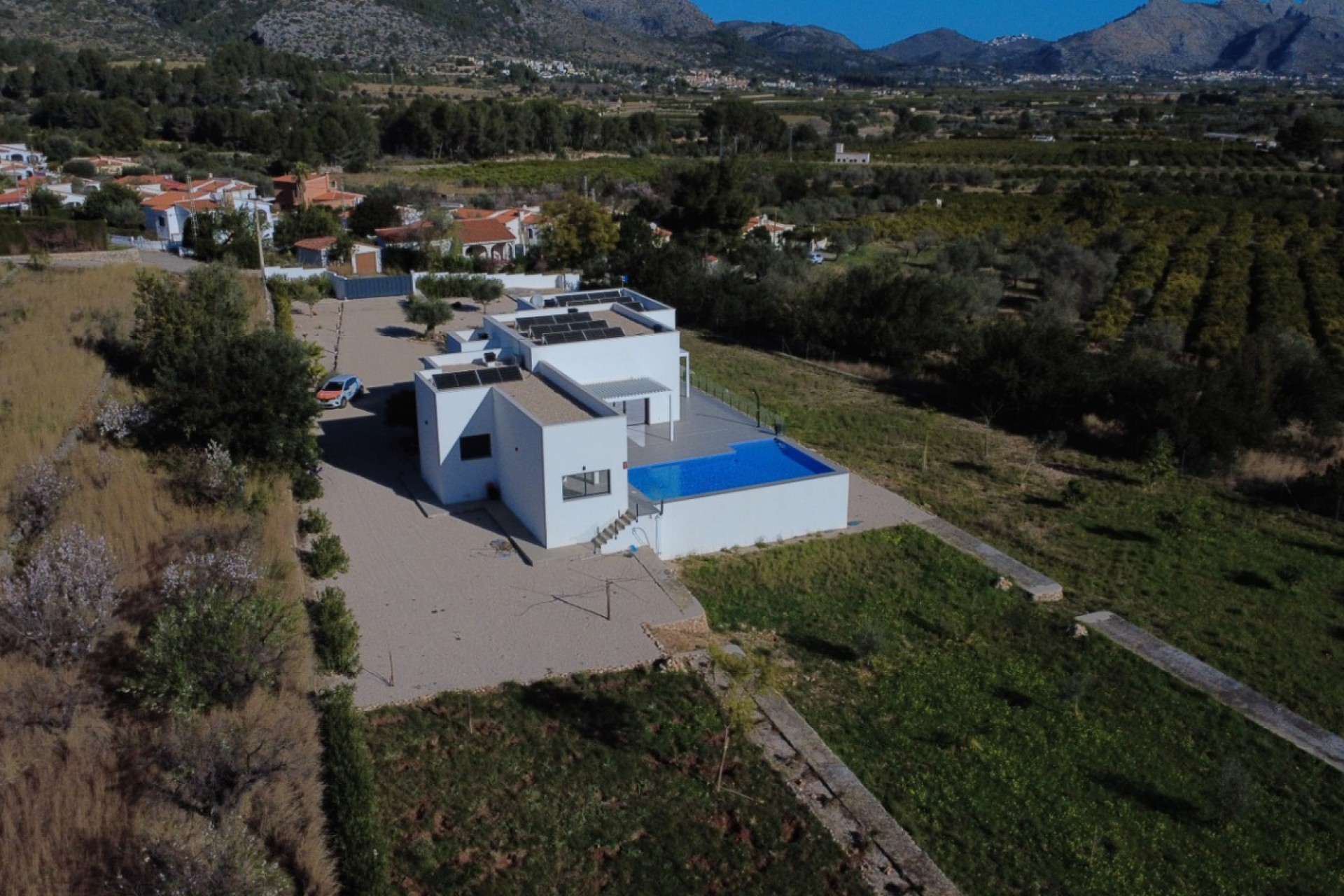 Sale - Villa -
Orba