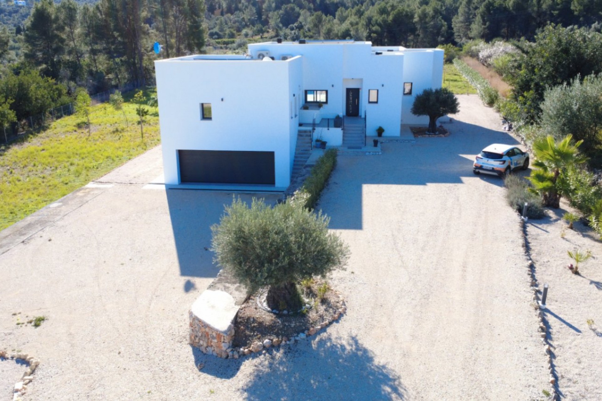 Sale - Villa -
Orba