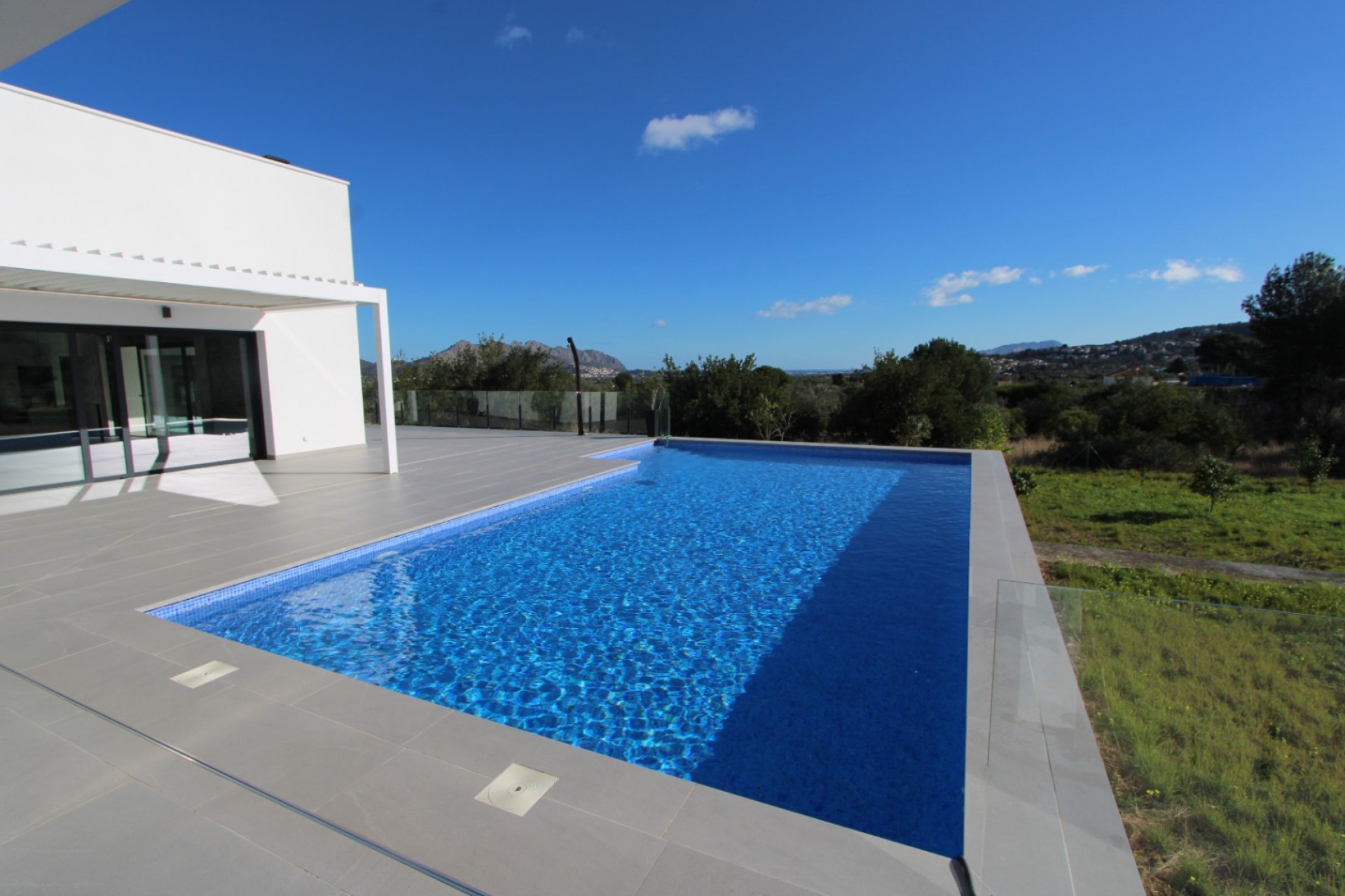 Sale - Villa -
Orba