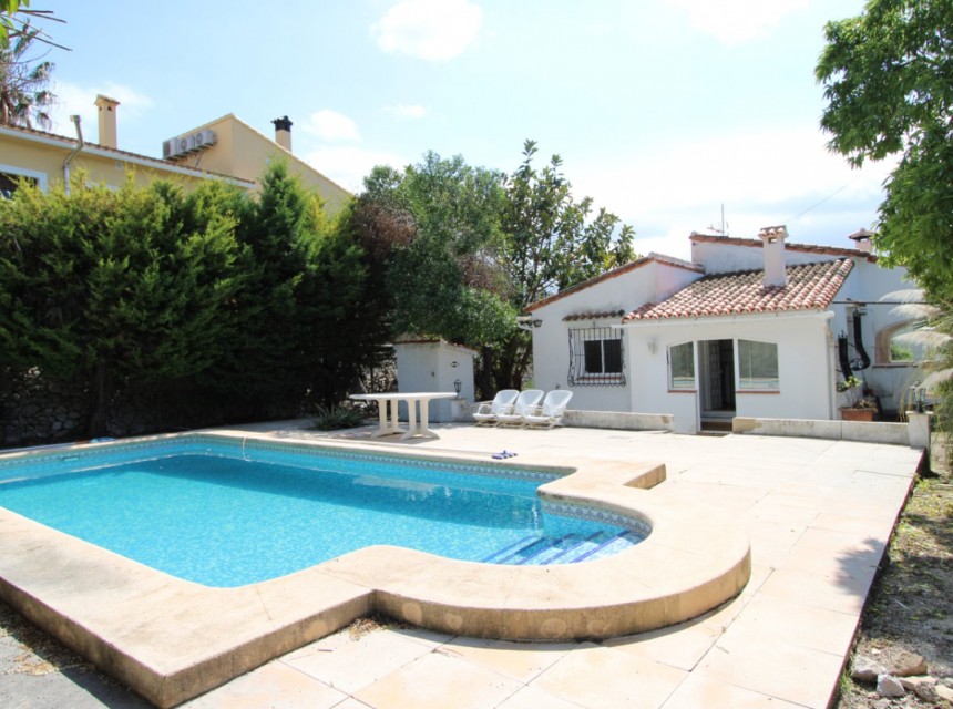 Sale - Villa -
Orba