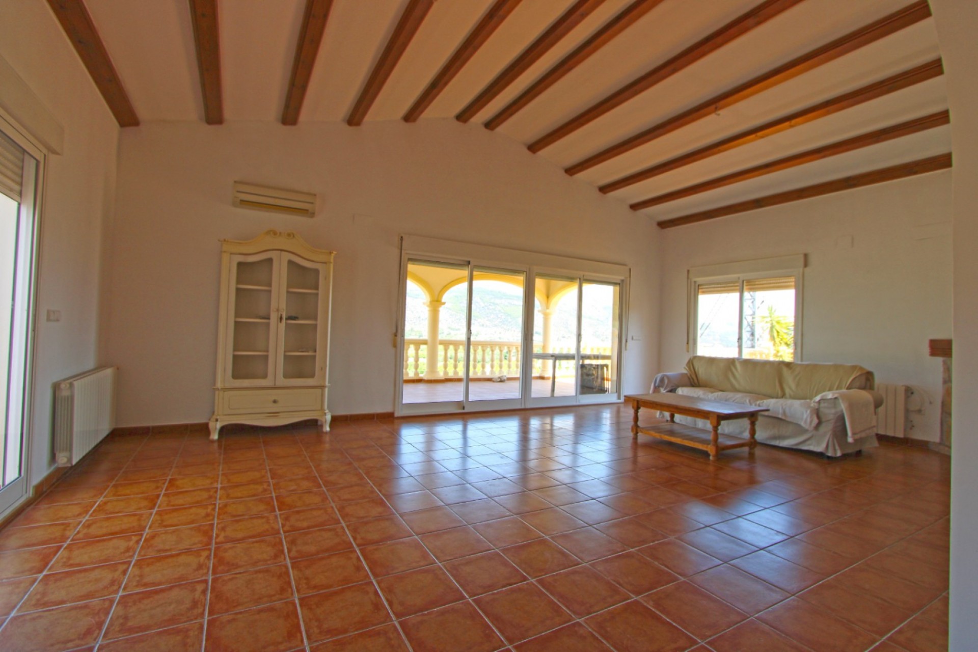 Sale - Villa -
Orba