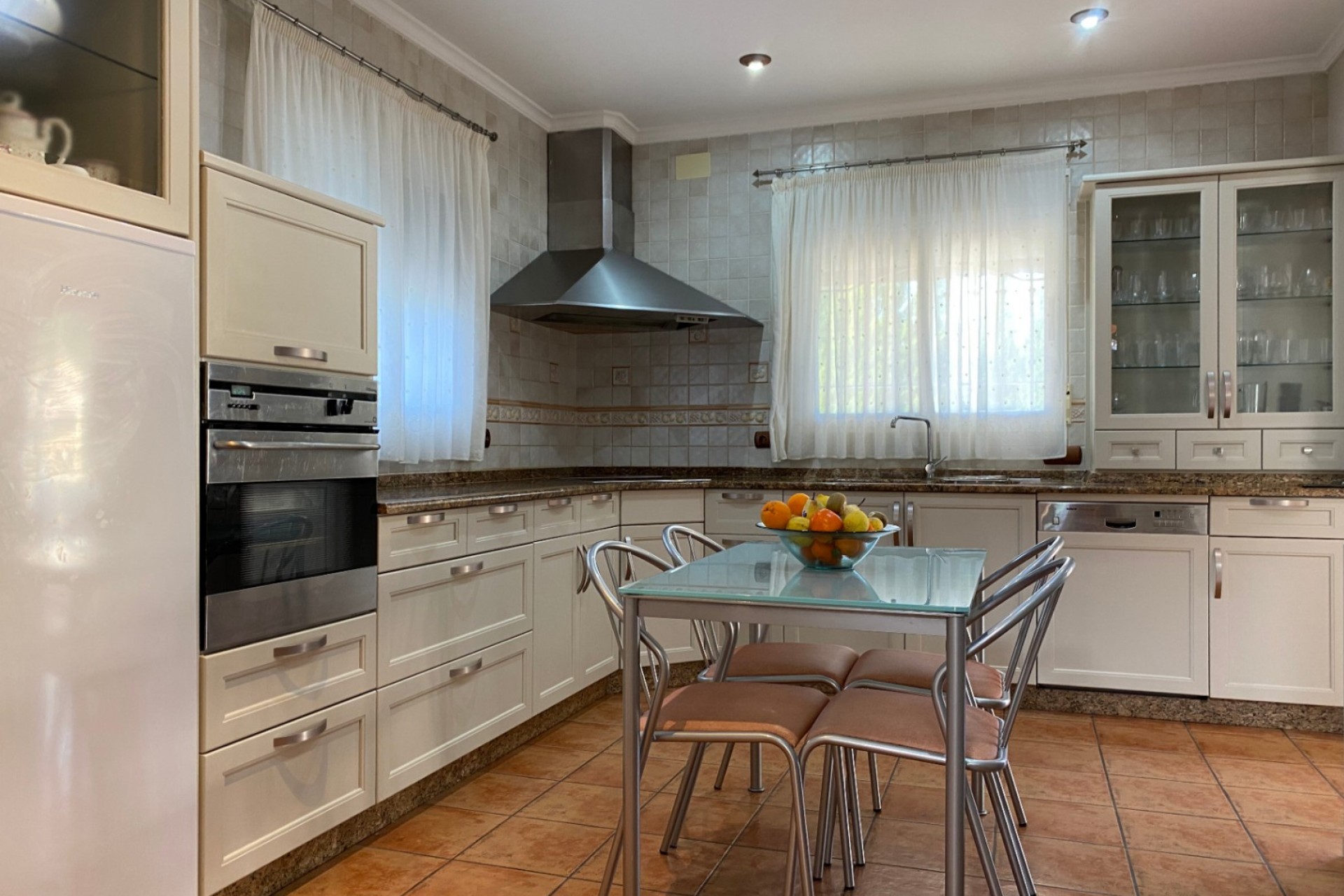 Sale - Villa -
Orba