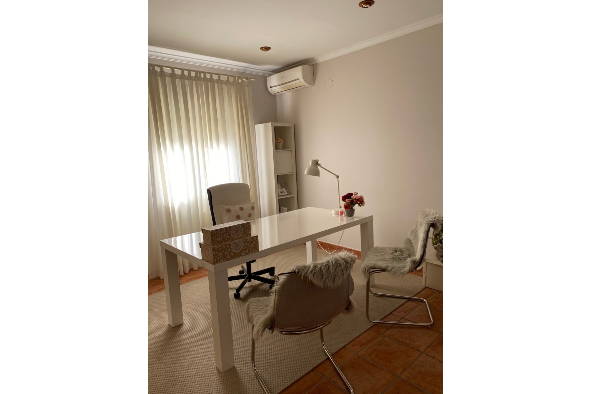 Sale - Villa -
Orba