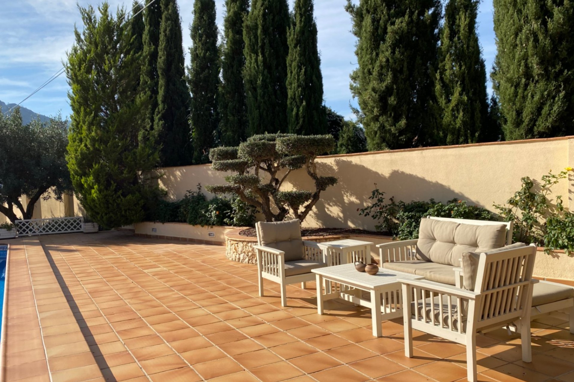 Sale - Villa -
Orba