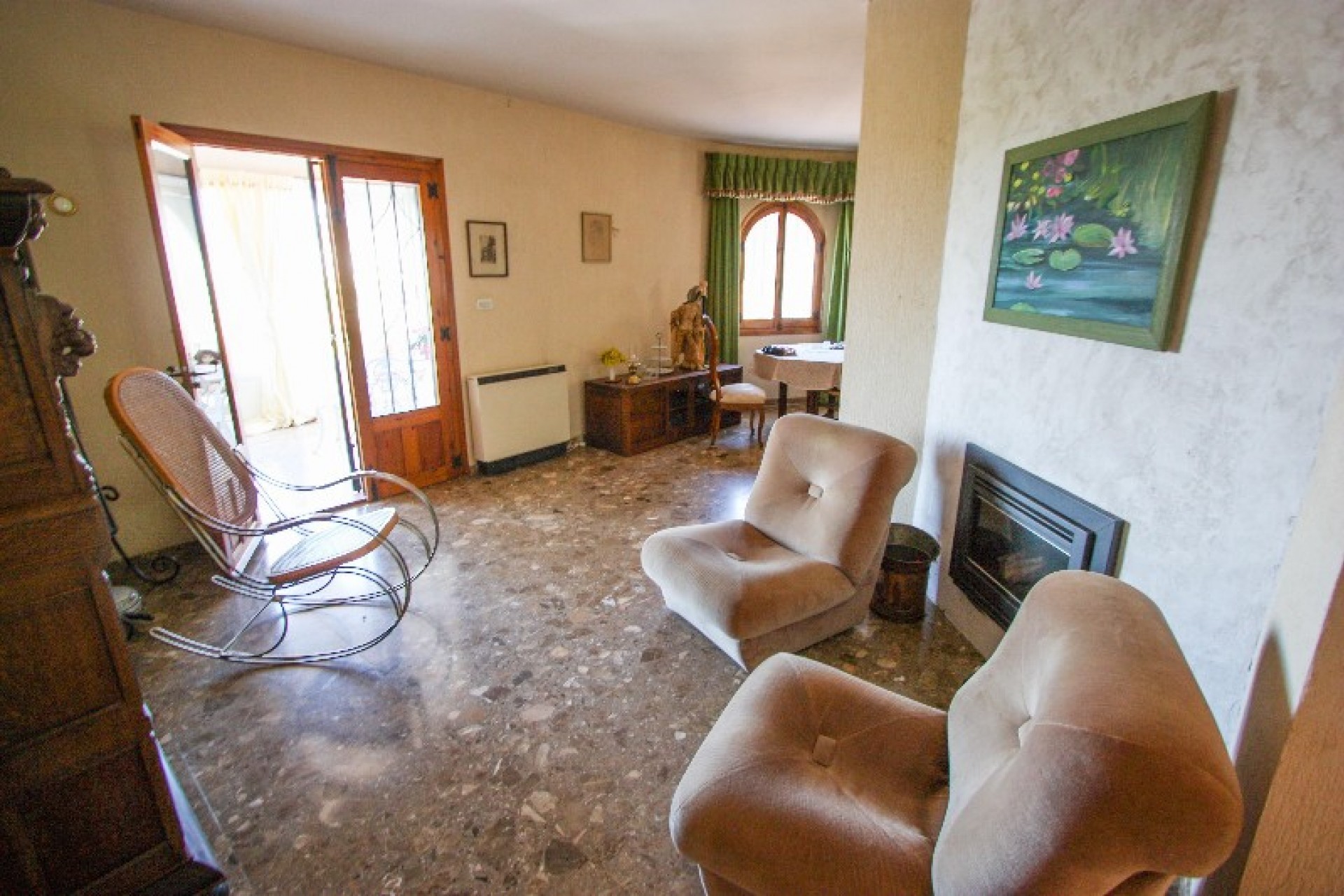 Sale - Villa -
Orba