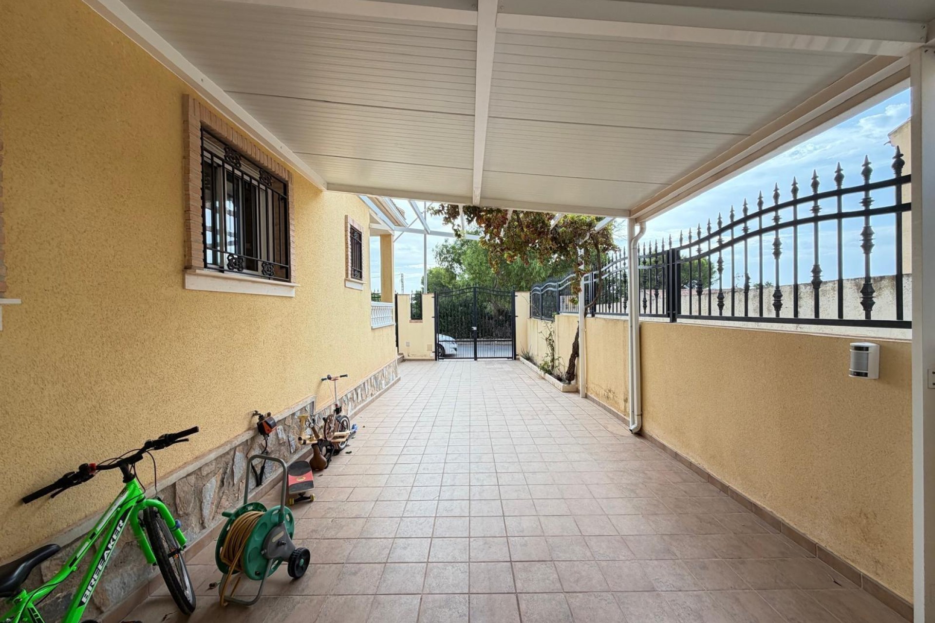 Sale - Villa -
Orihuela Costa - Lomas de Don Juan
