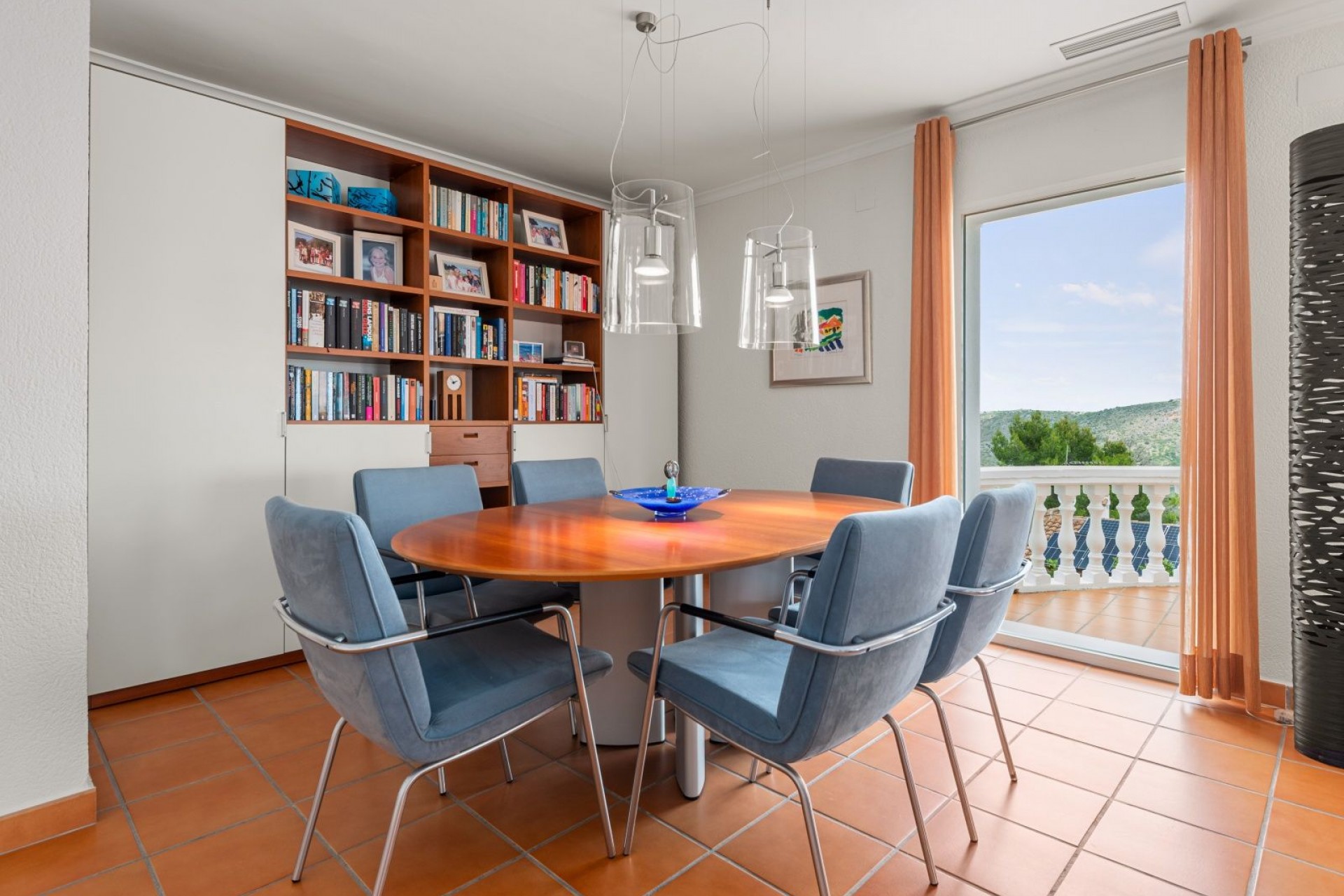 Sale - Villa -
Pedreguer - La Sella