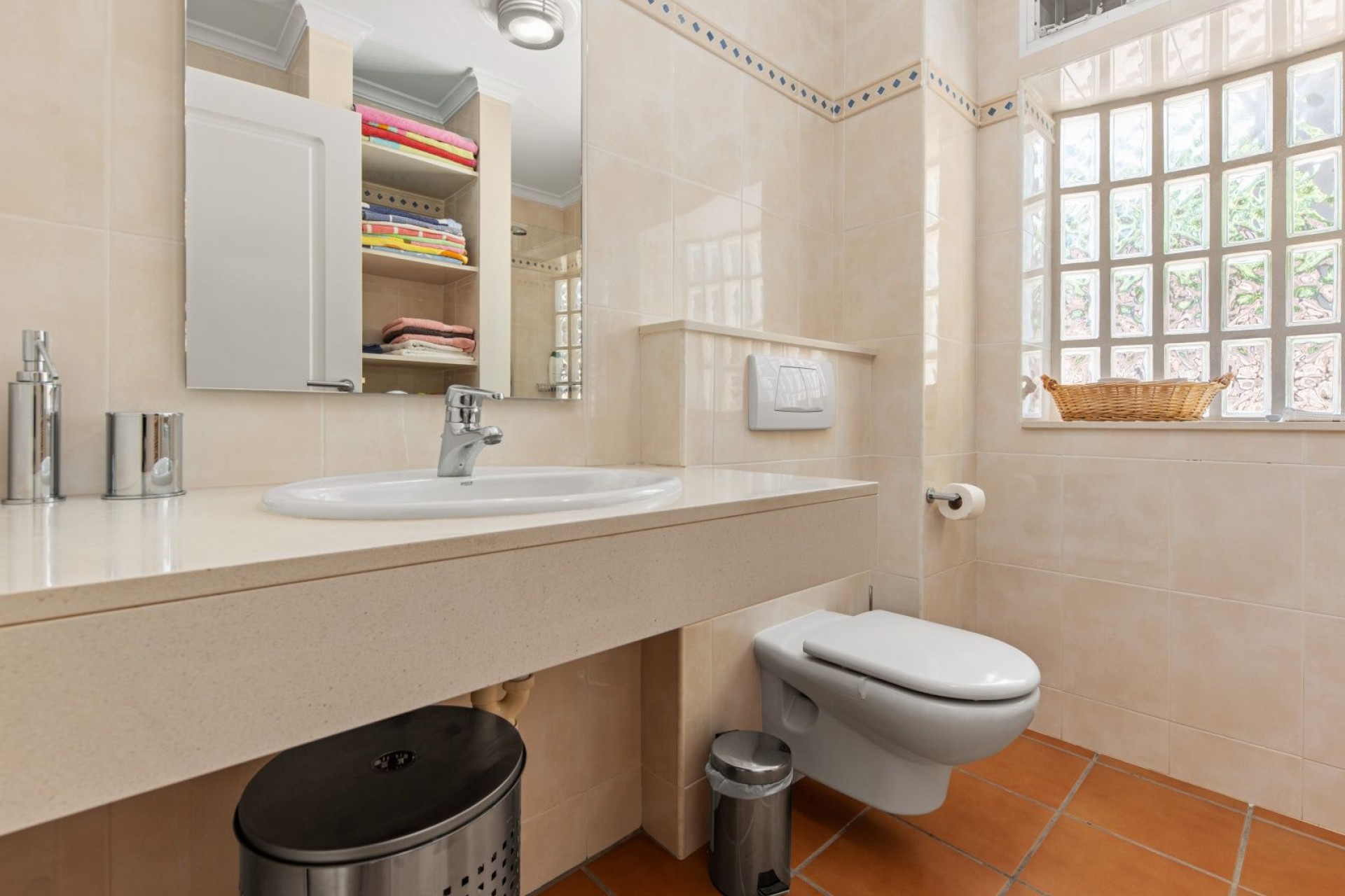 Sale - Villa -
Pedreguer - La Sella