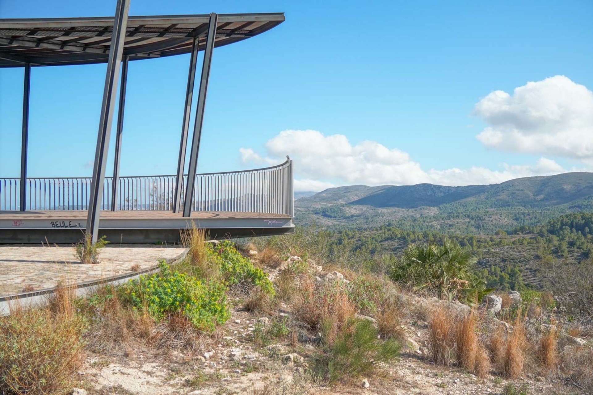 Sale - Villa -
Pedreguer