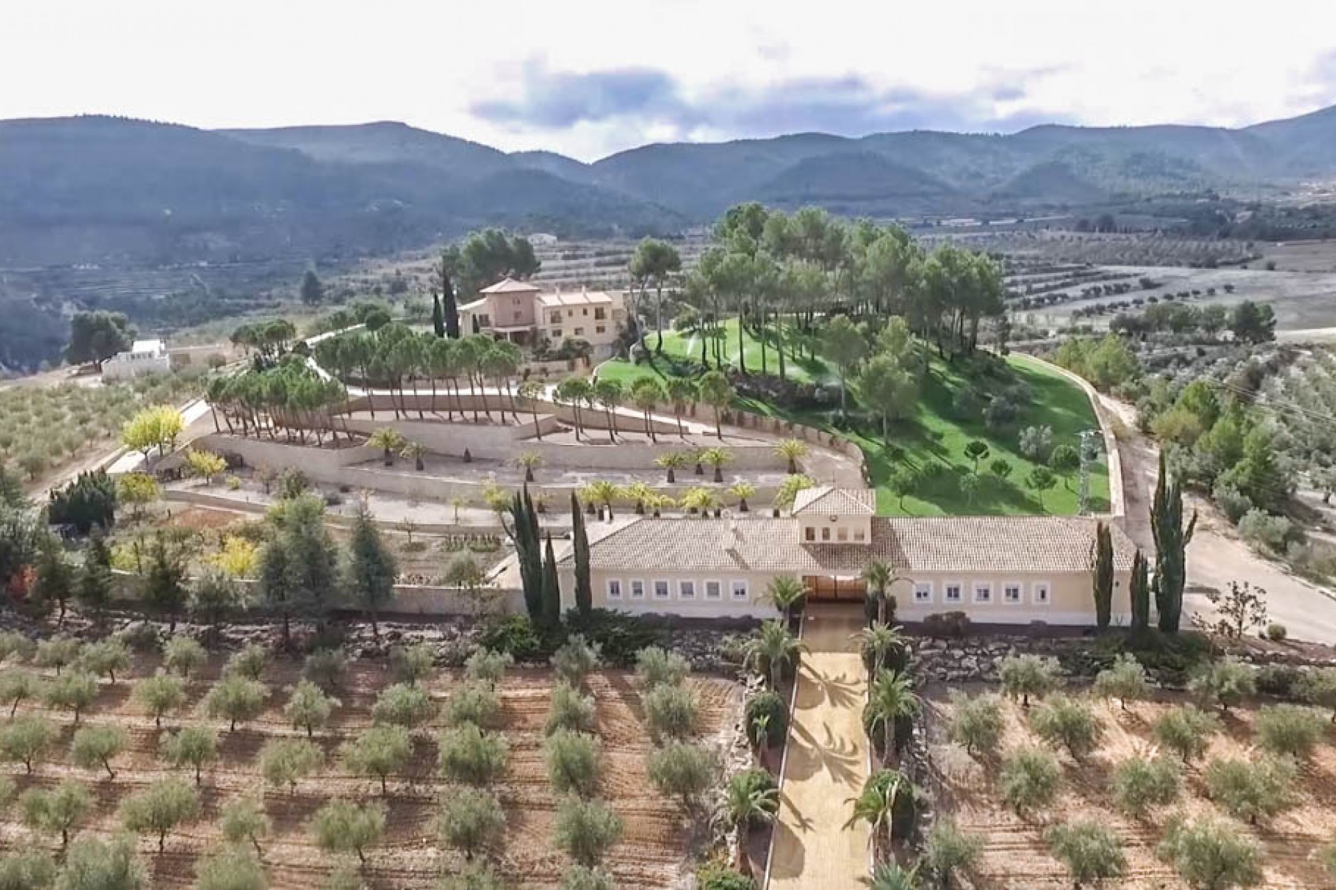 Sale - Villa -
Penaguila