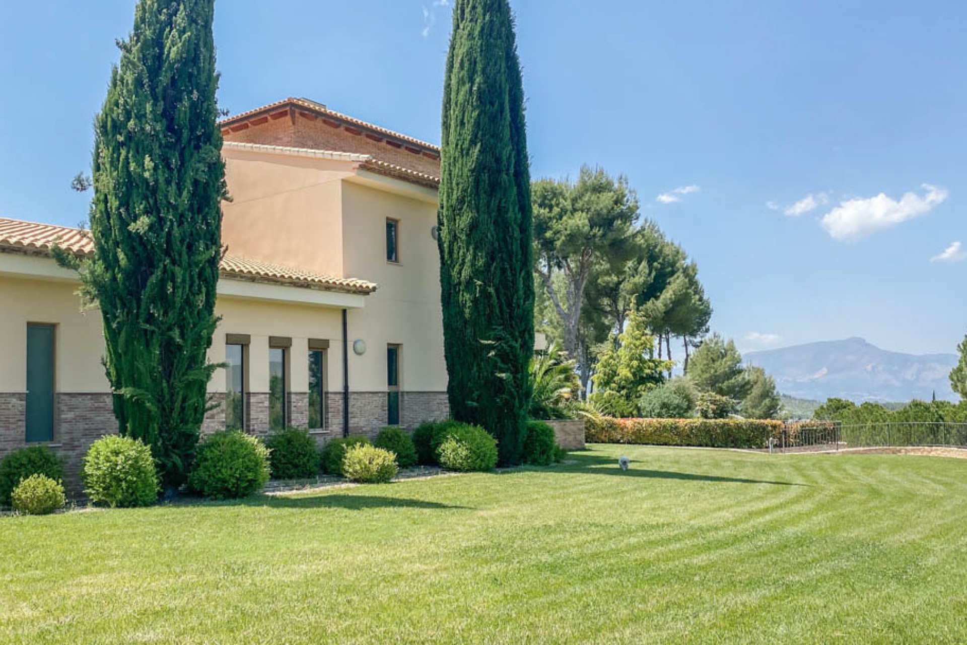 Sale - Villa -
Penaguila