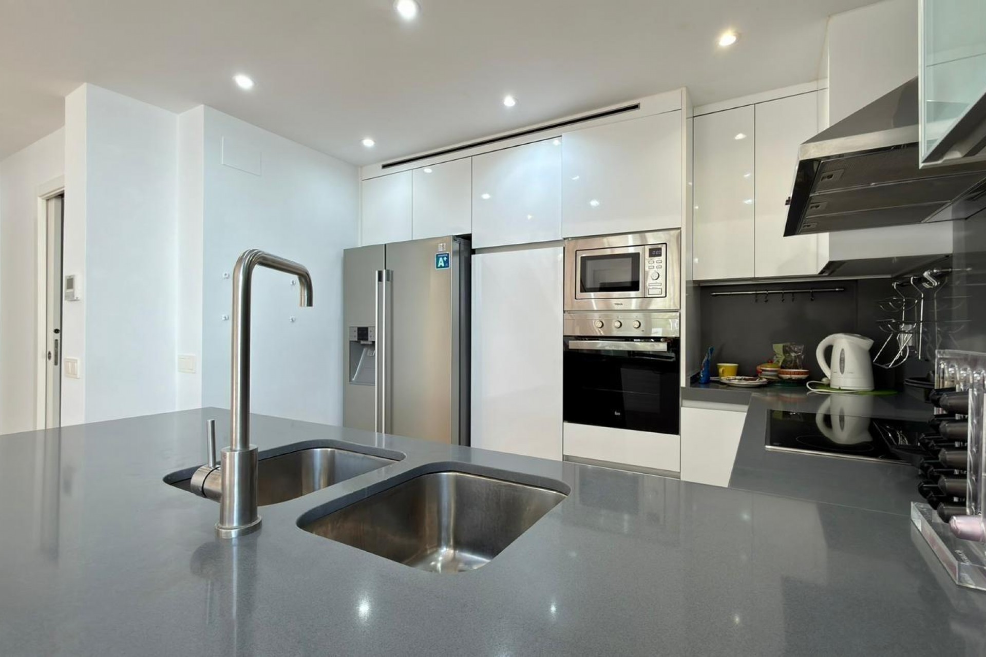 Sale - Villa -
Polop - Alberca