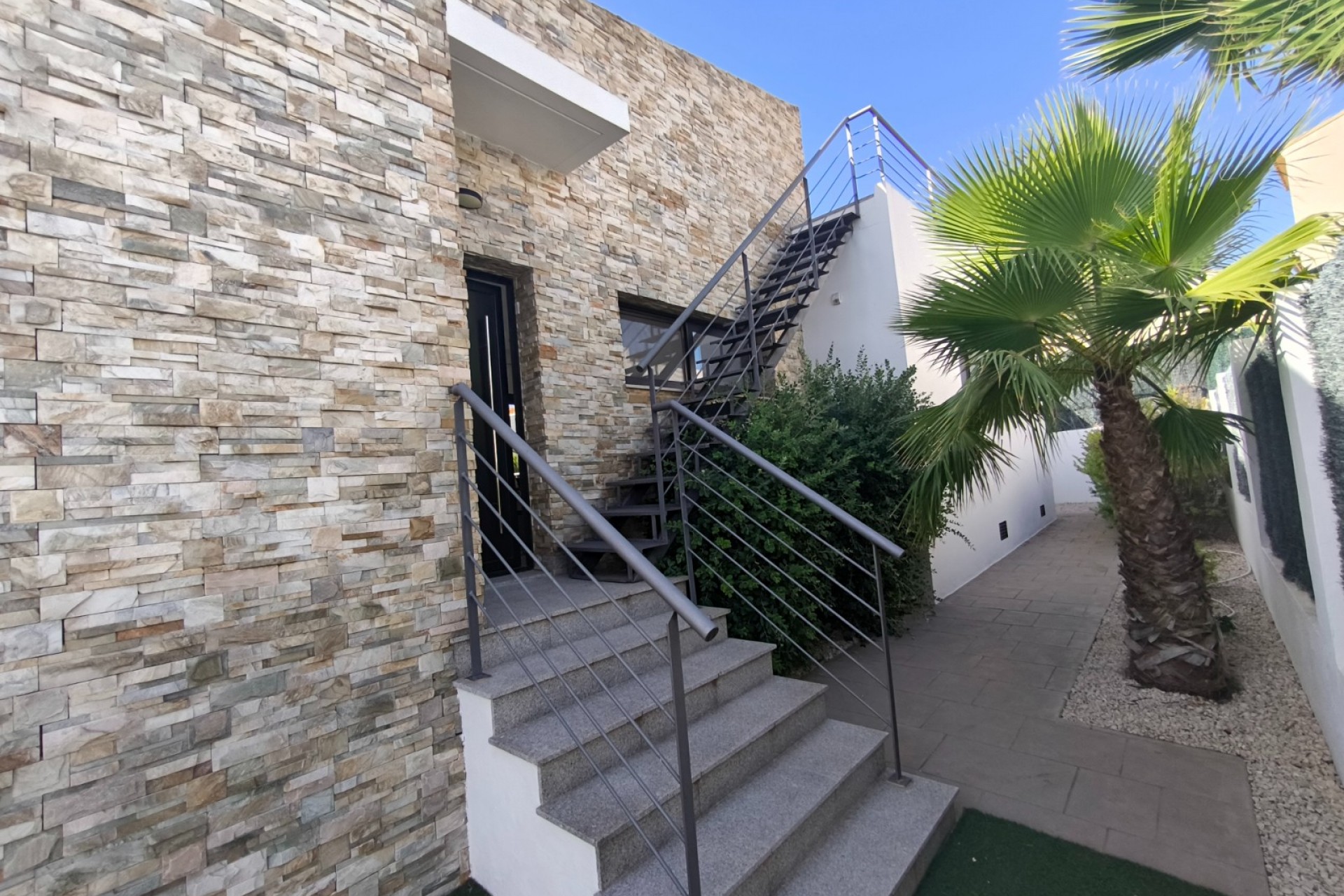 Sale - Villa -
Polop - Alberca