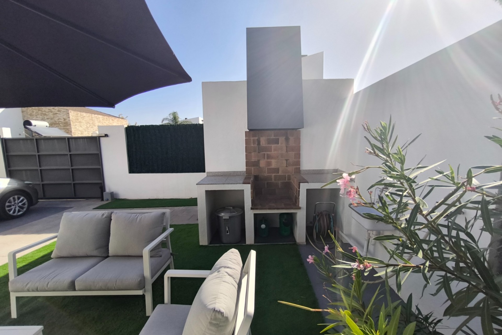 Sale - Villa -
Polop - Alberca