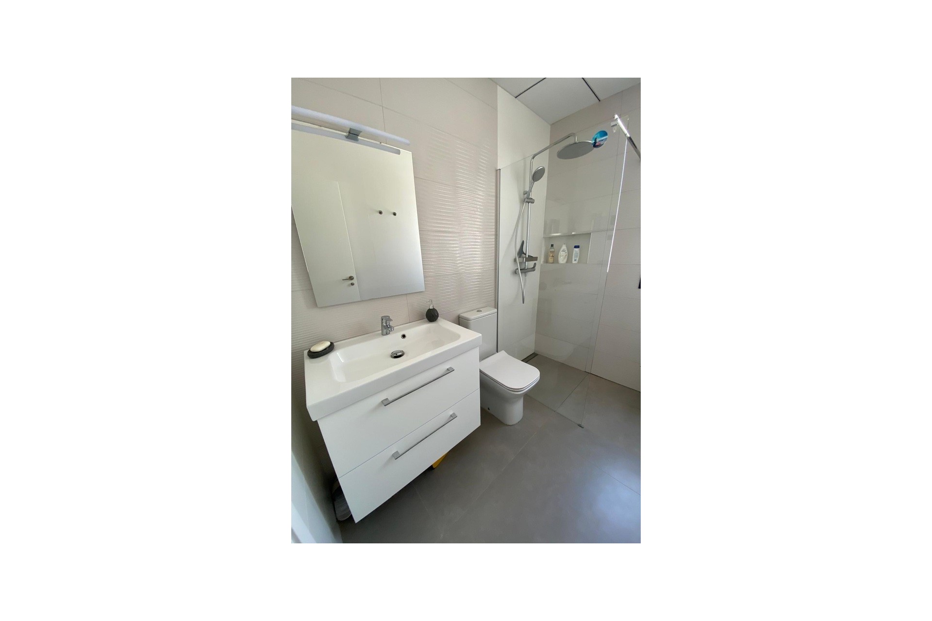 Sale - Villa -
Polop