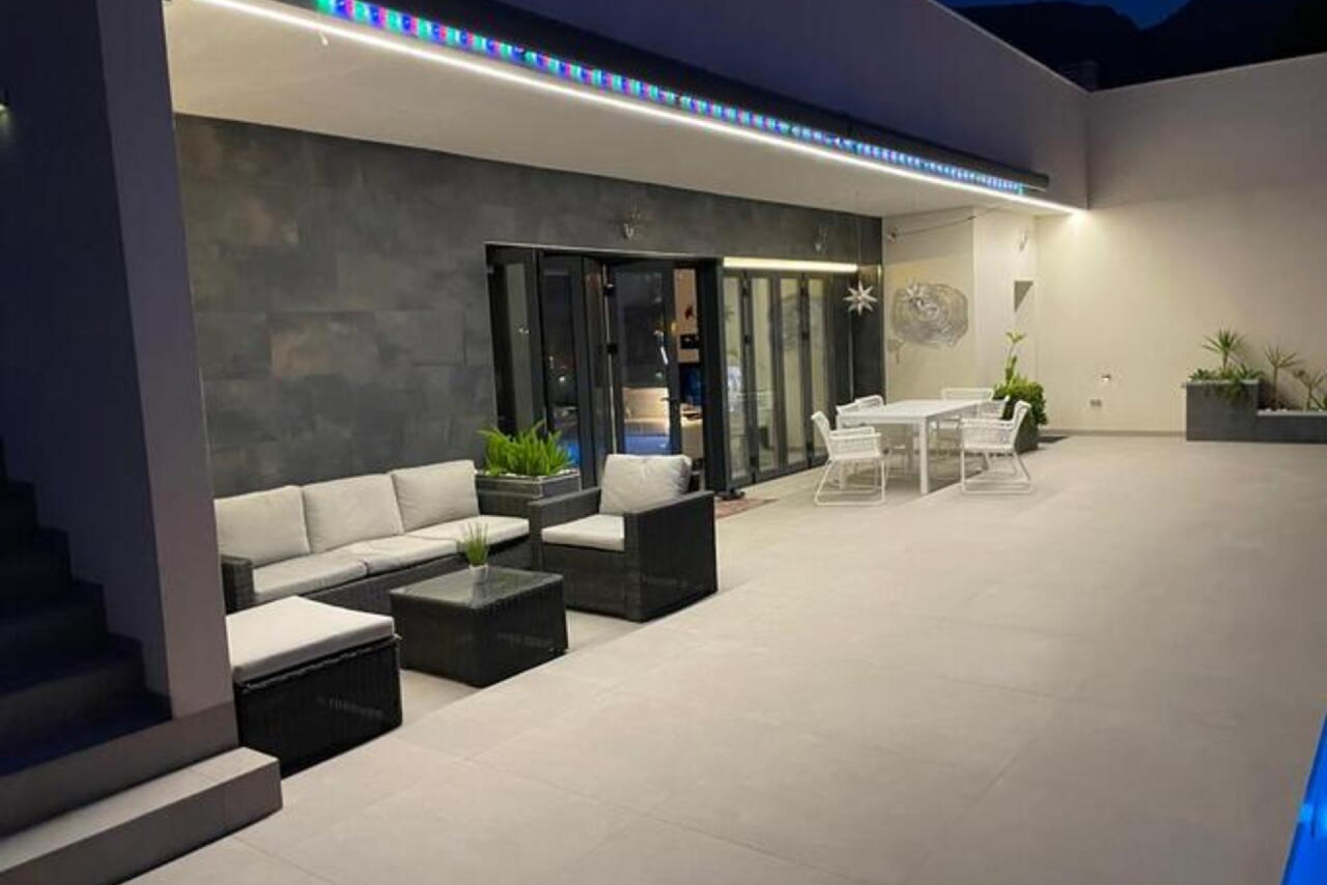 Sale - Villa -
Polop