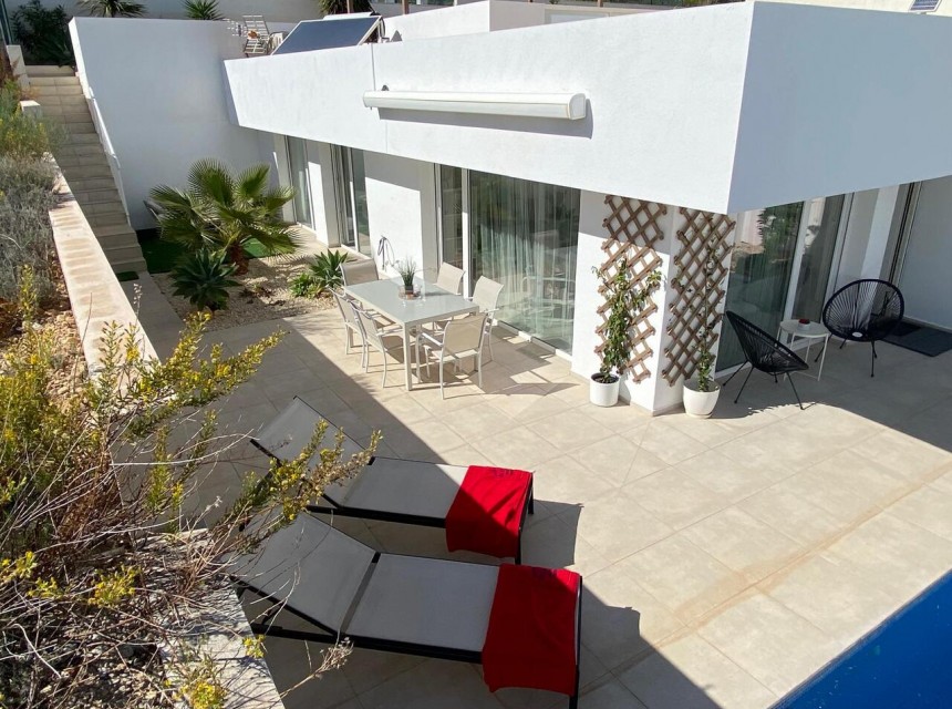 Sale - Villa -
Polop