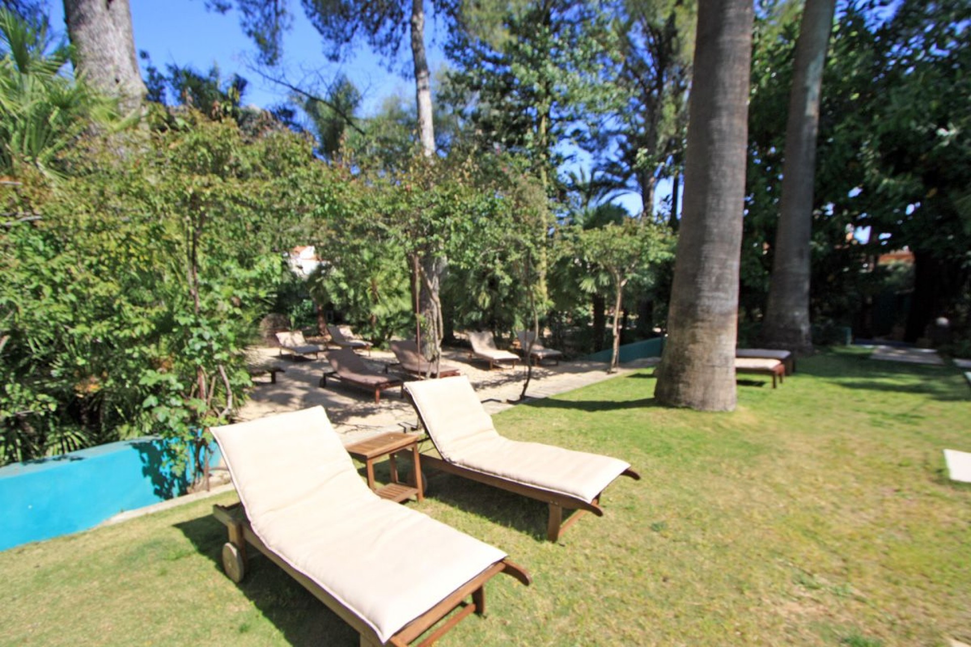 Sale - Villa -
Sagra - Casco urbano