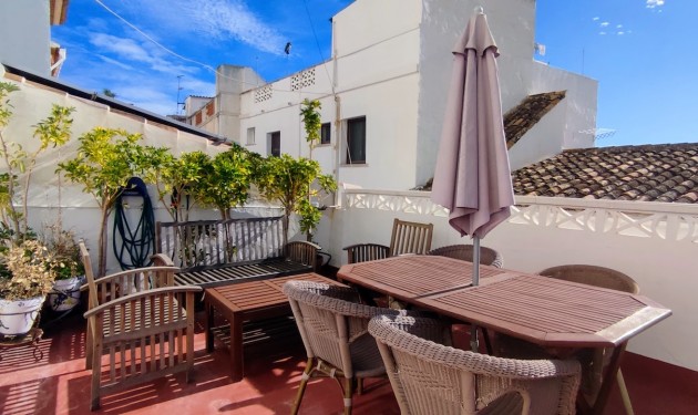 Stadthaus - Zu verkaufen - Moraira - Club Náutico