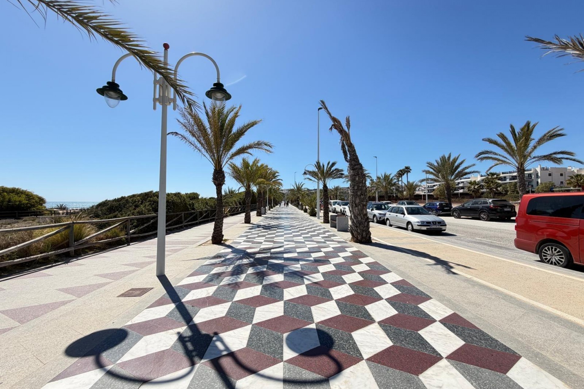 Te koop - Adosado -
Gran Alacant - Monte y Mar Alto