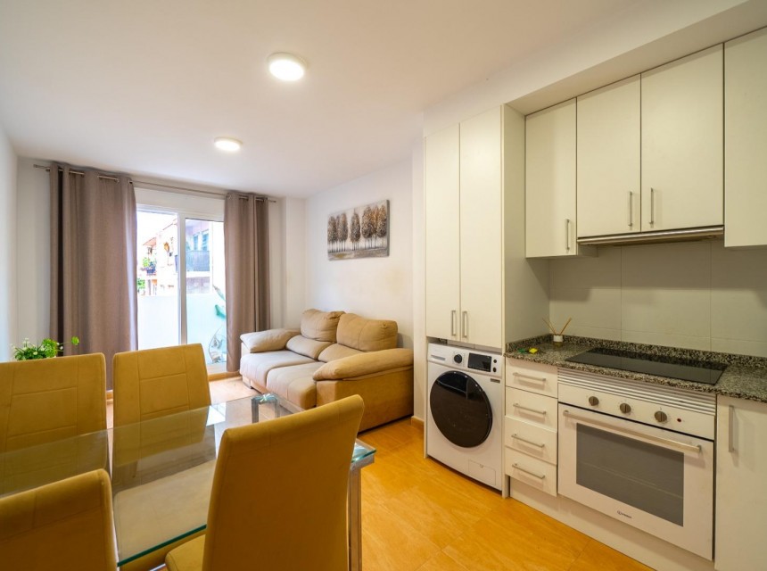 Te koop - Apartamento -
Alicante - Centro