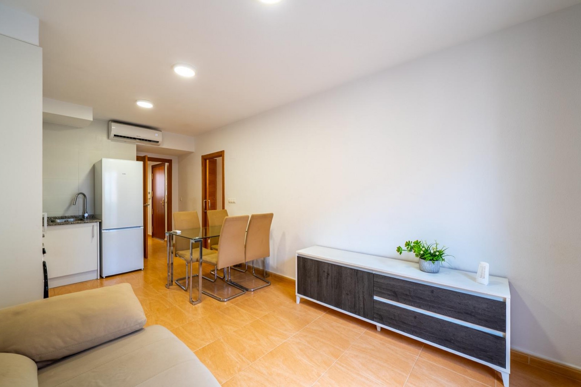 Te koop - Apartamento -
Alicante - Centro
