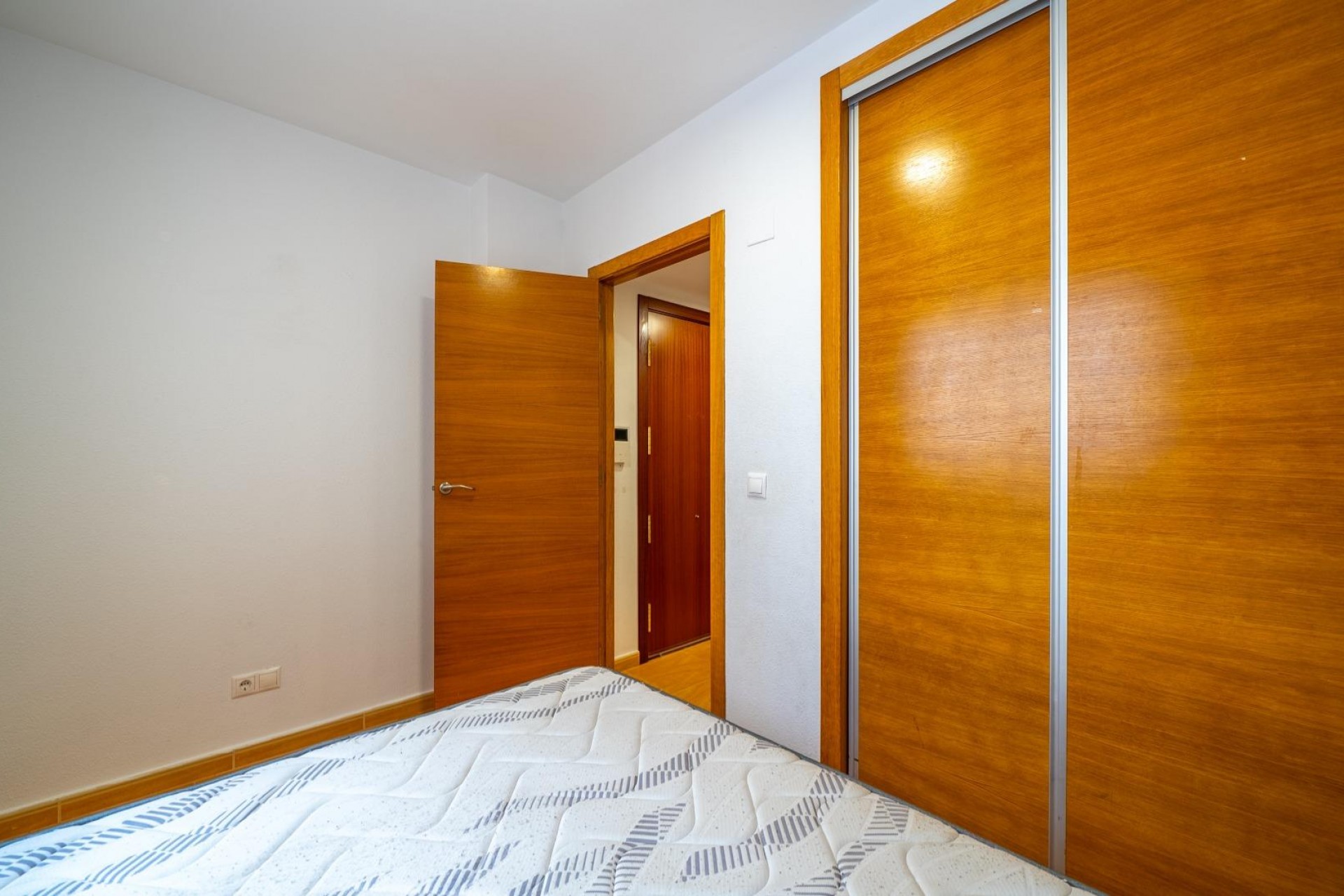 Te koop - Apartamento -
Alicante - Centro