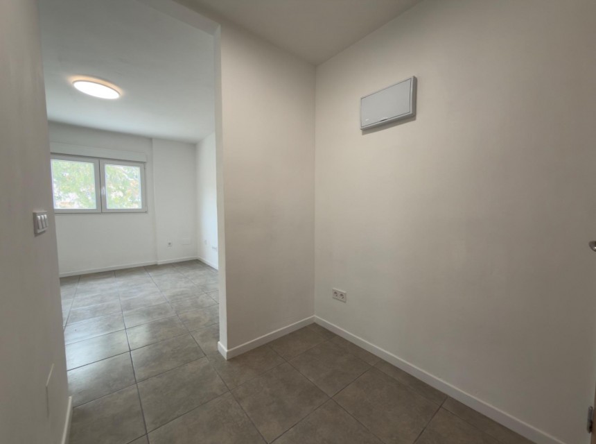 Te koop - Apartamento -
Alicante - Juan XXIII