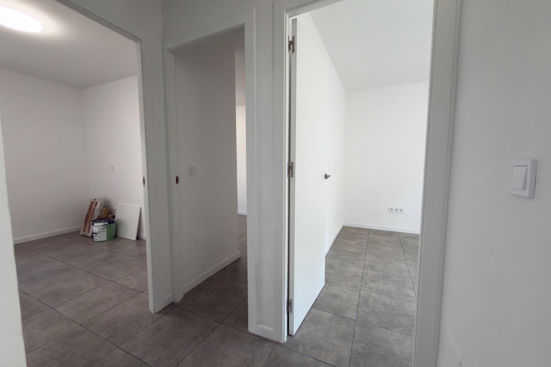 Te koop - Apartamento -
Alicante - Juan XXIII