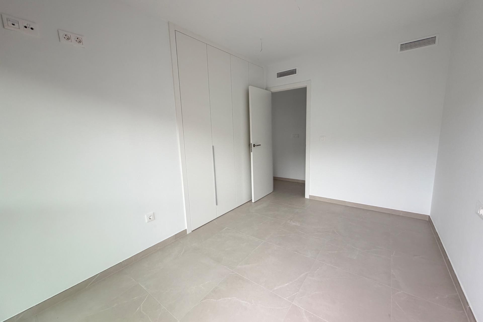 Te koop - Apartamento -
Alicante - La Florida