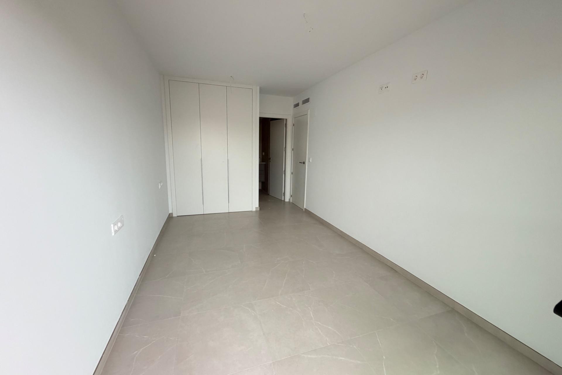 Te koop - Apartamento -
Alicante - La Florida