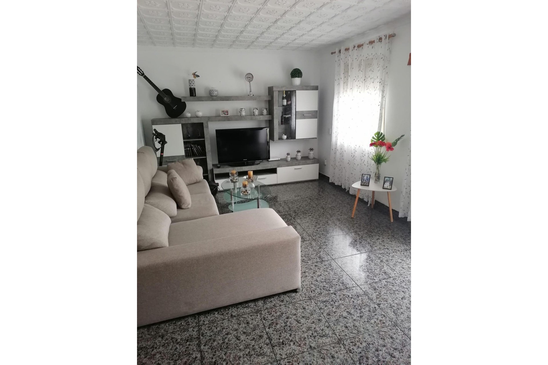 Te koop - Apartamento -
Alicante - Virgen del Remedio-Parque lo Morant