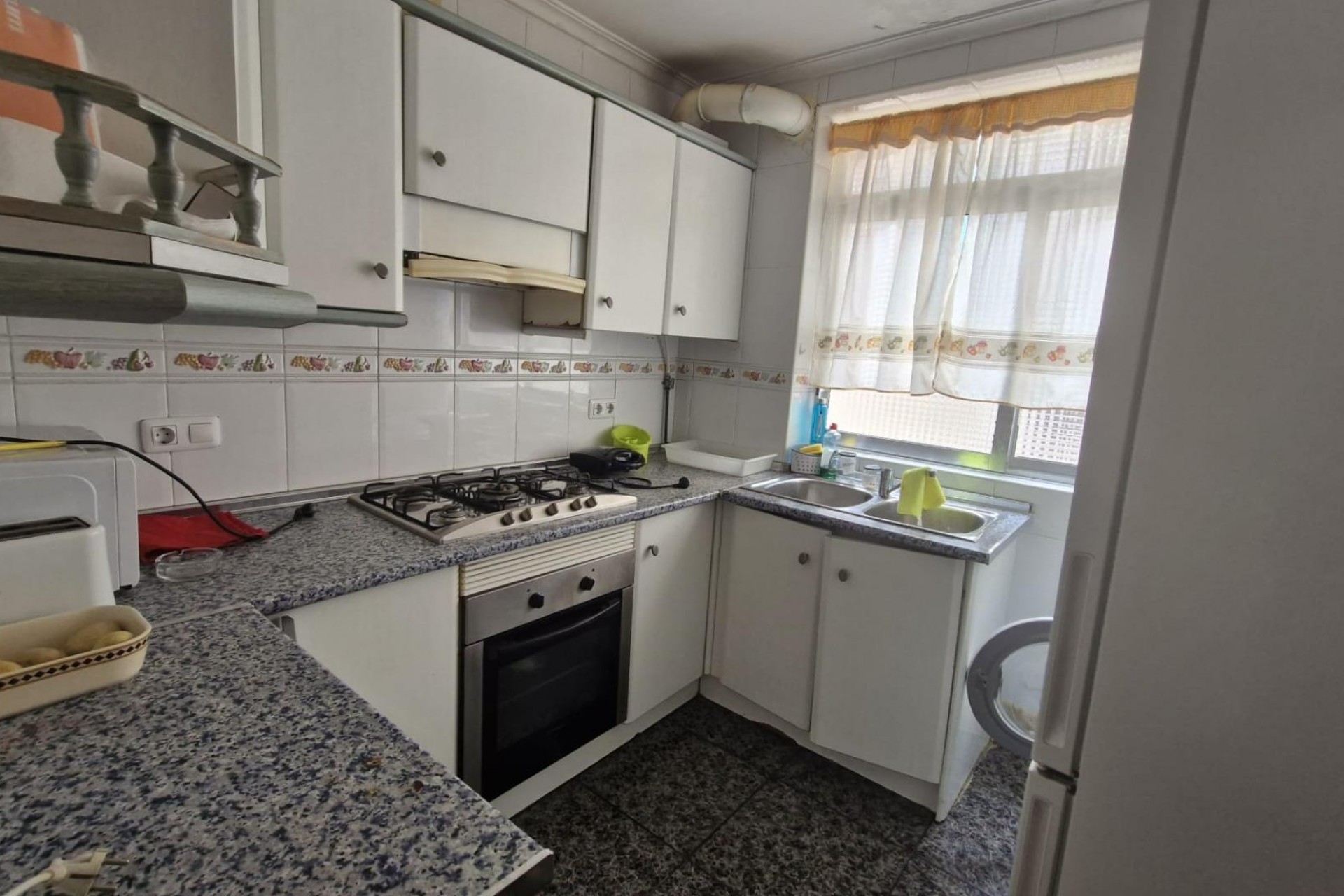 Te koop - Apartamento -
Alicante - Virgen del Remedio-Parque lo Morant