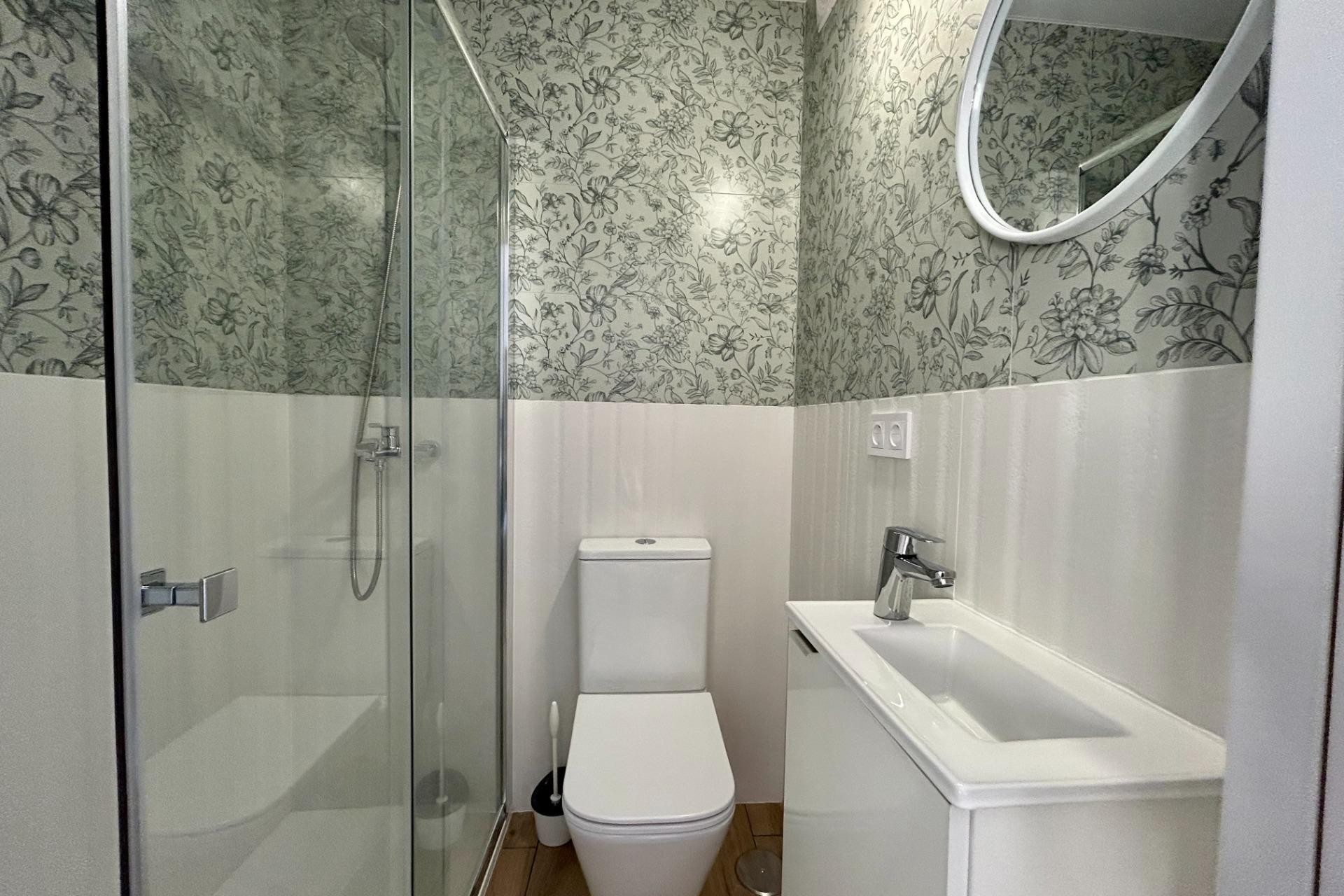 Te koop - Apartamento -
Torrevieja - Acequion