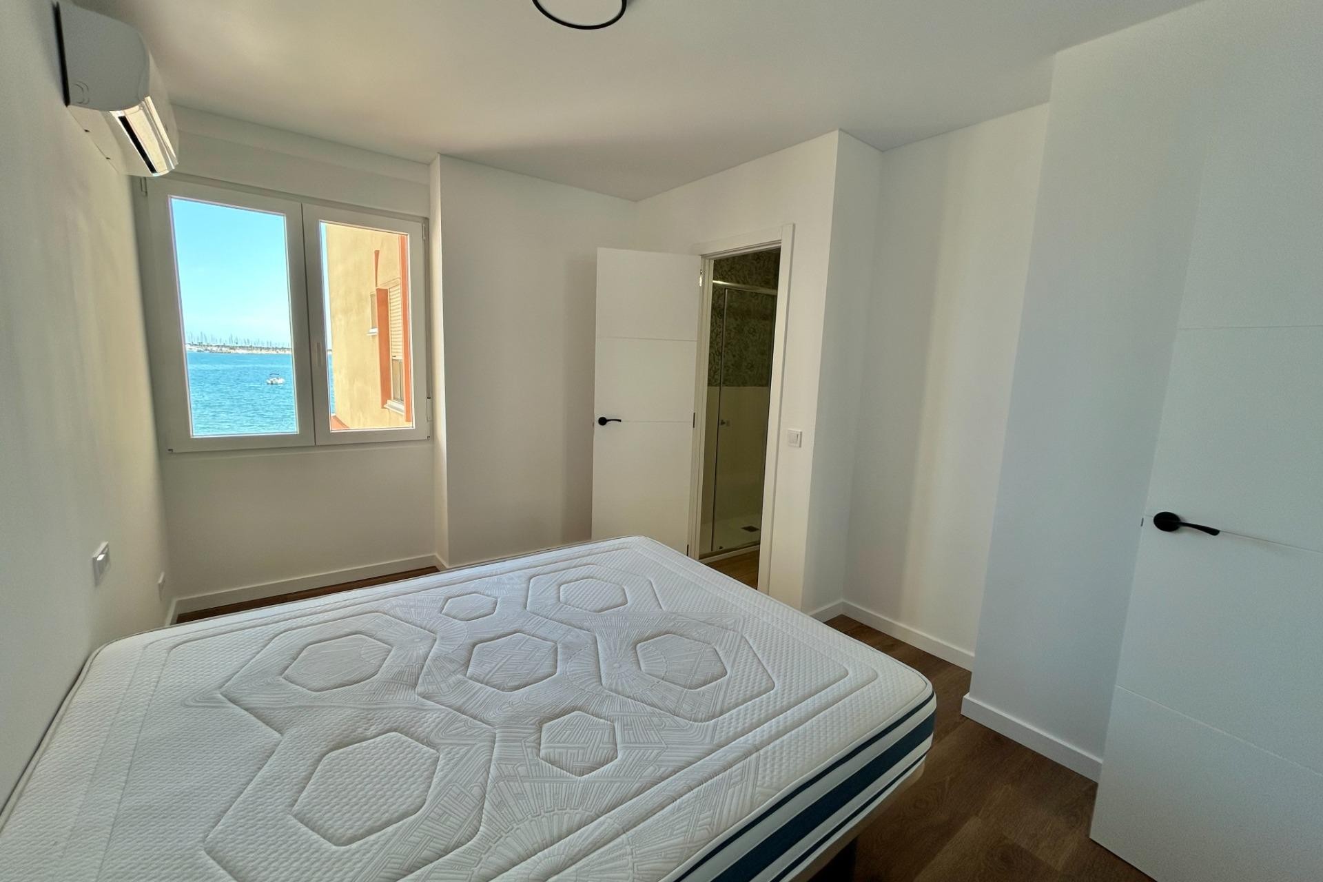 Te koop - Apartamento -
Torrevieja - Acequion
