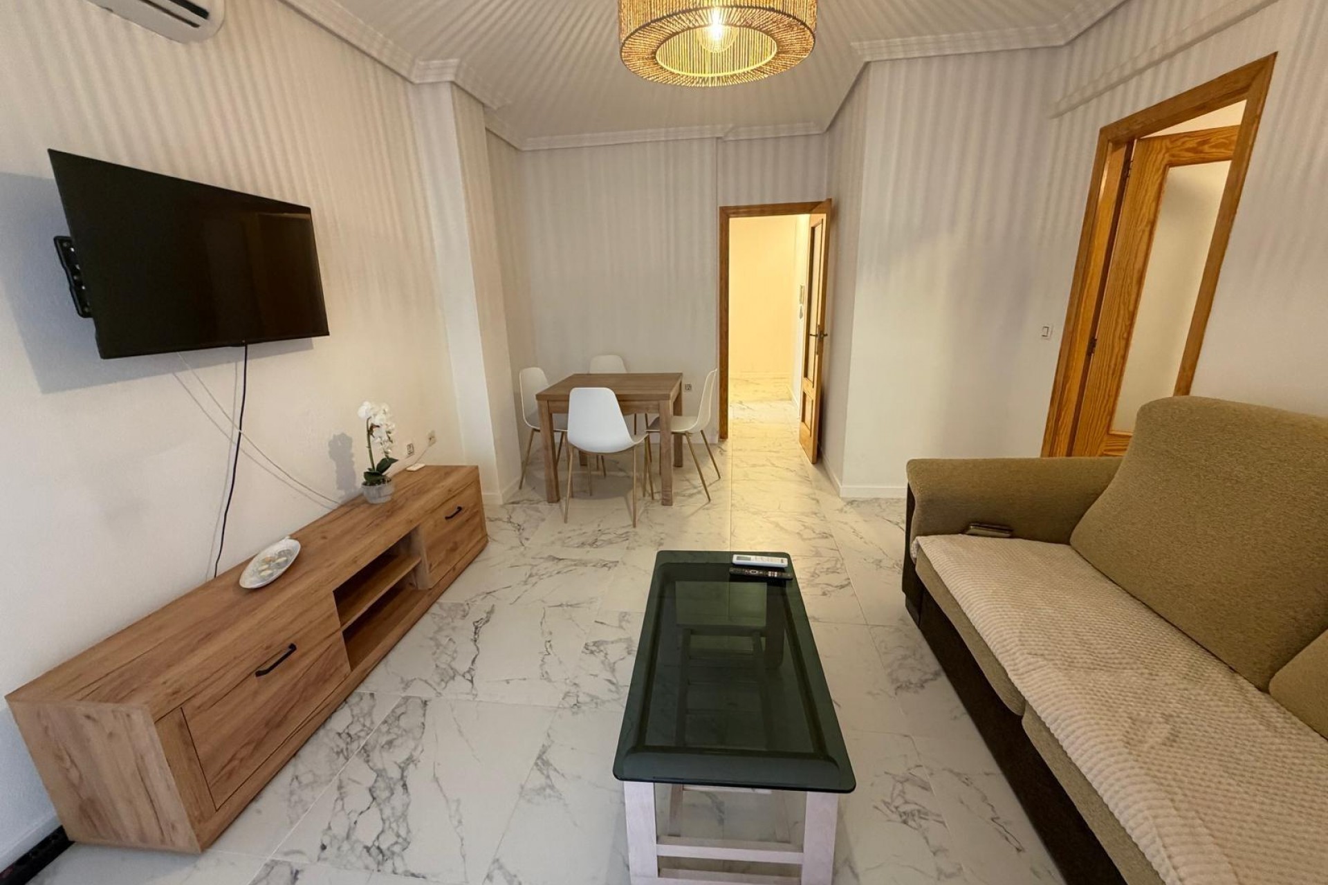 Te koop - Apartamento -
Torrevieja - Acequion