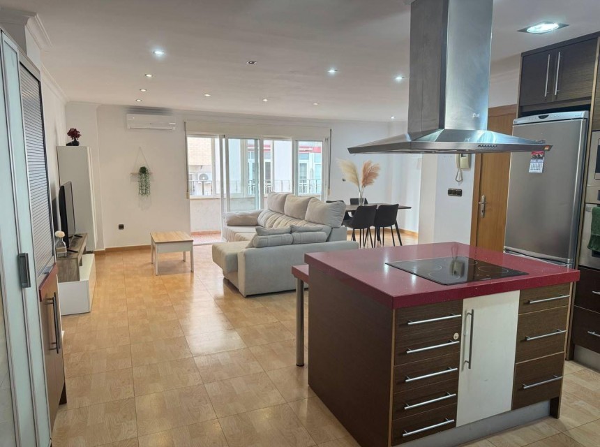 Te koop - Apartamento -
Torrevieja - Centro