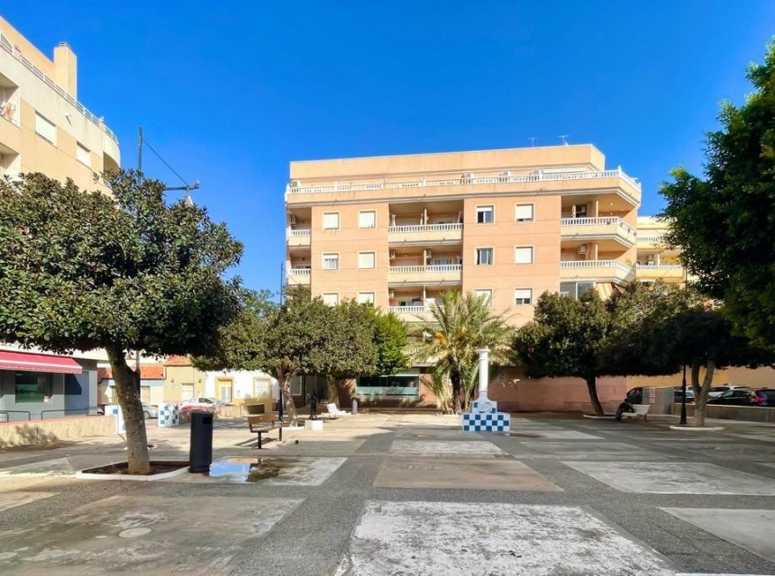 Te koop - Apartamento -
Torrevieja - Centro